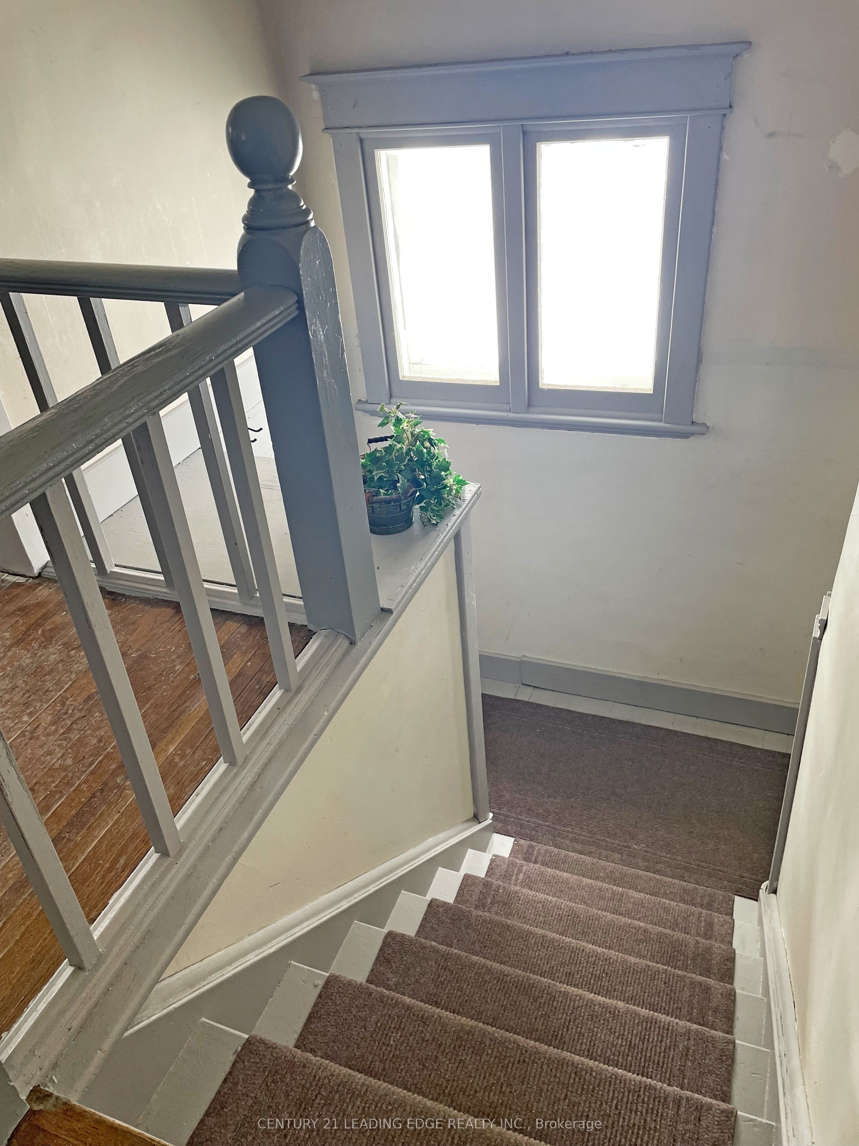 23 Queen Street Property Photo 13