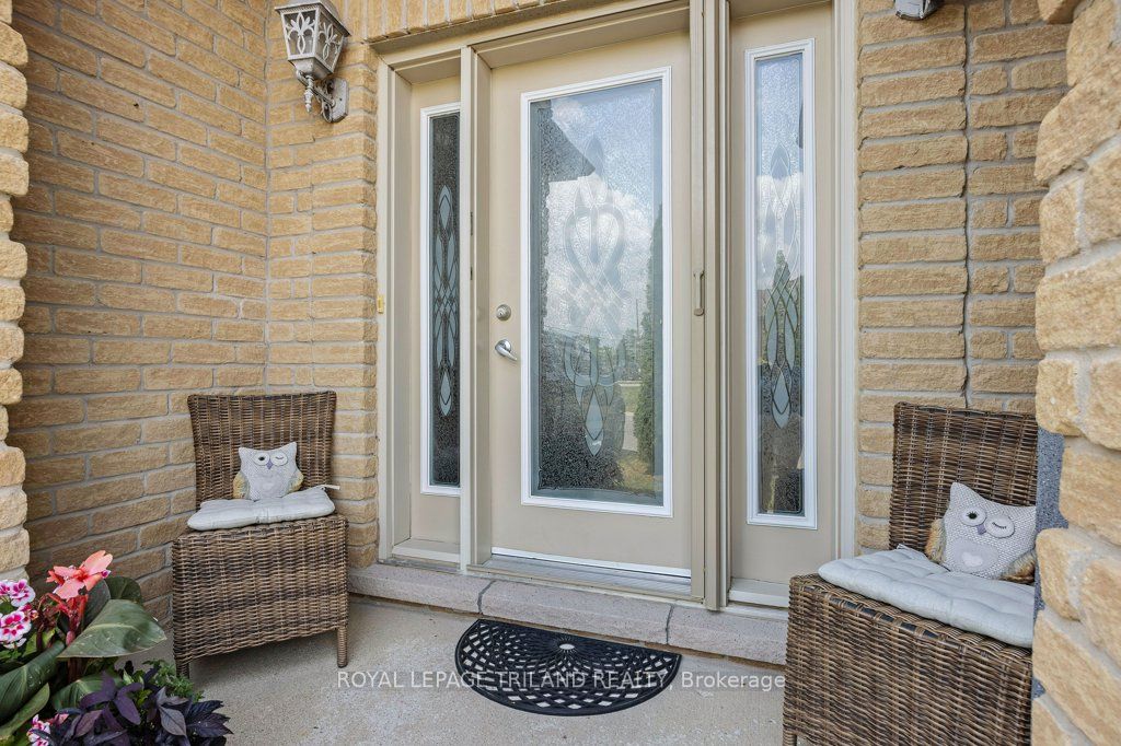 70 Tanoak Drive 67 Property Photo 4