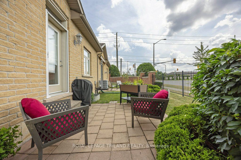 70 Tanoak Drive 67 Property Photo 38