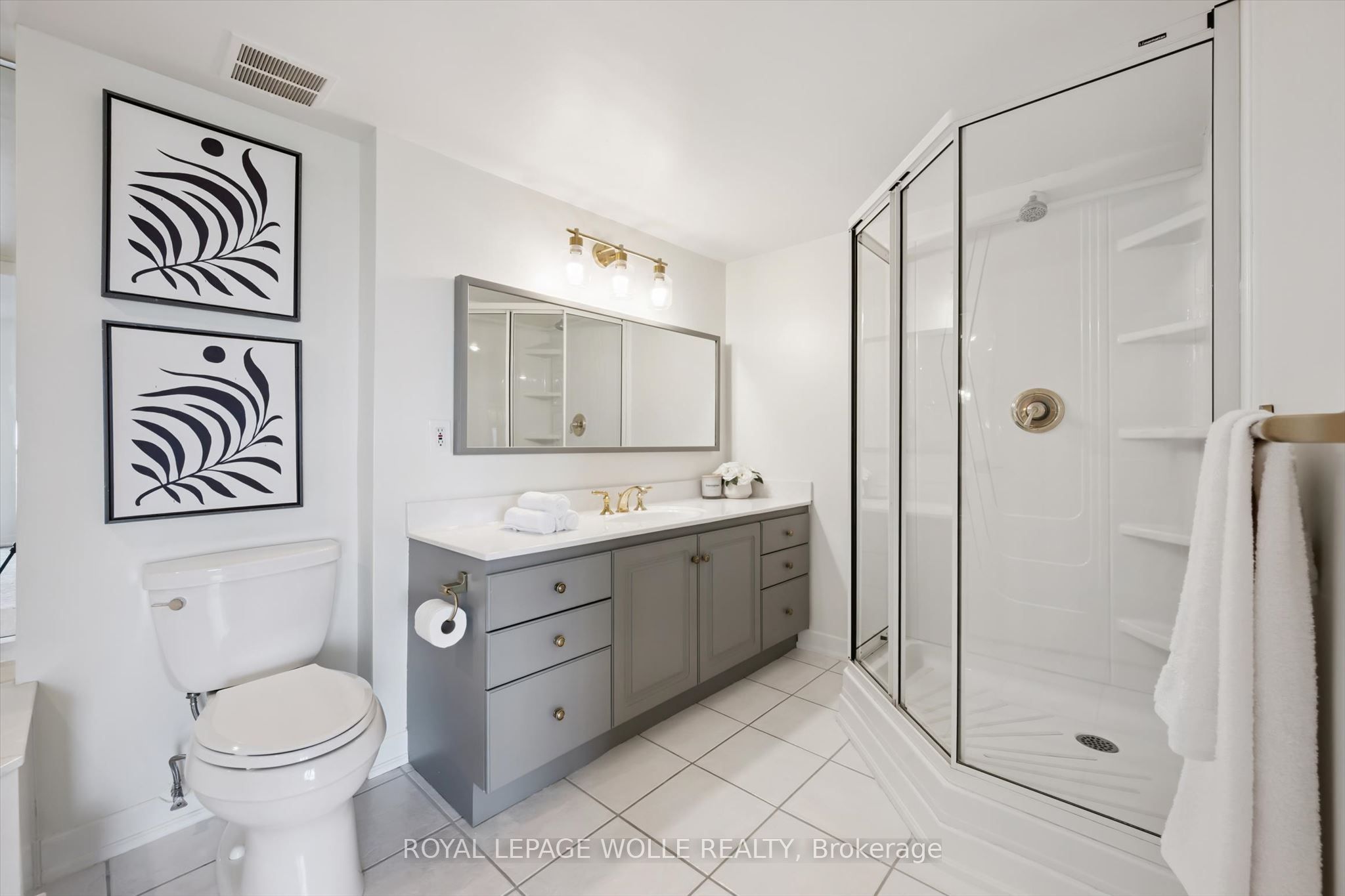 260 Sheldon Avenue N Ph2 Property Photo 21