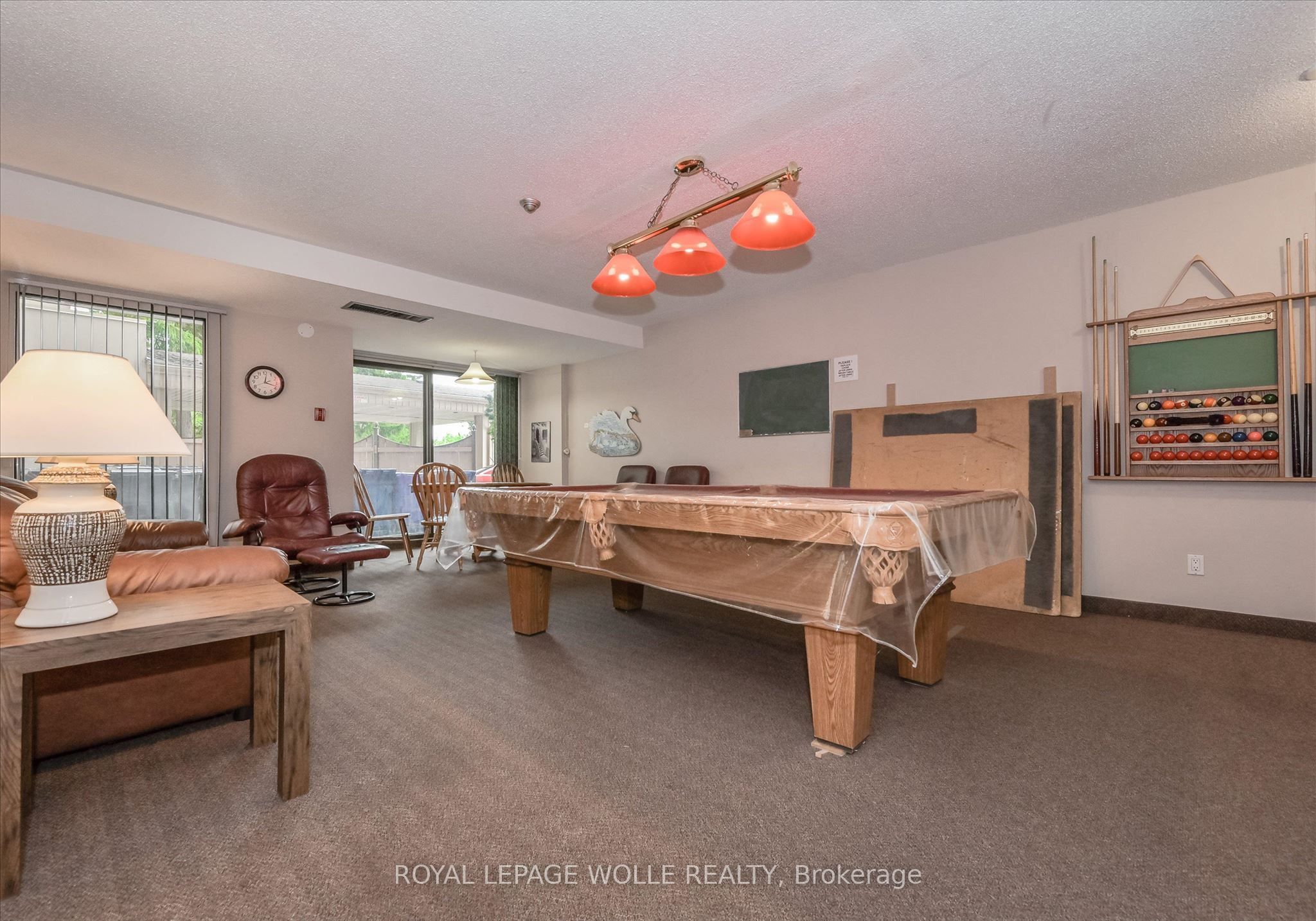 260 Sheldon Avenue N Ph2 Property Photo 45