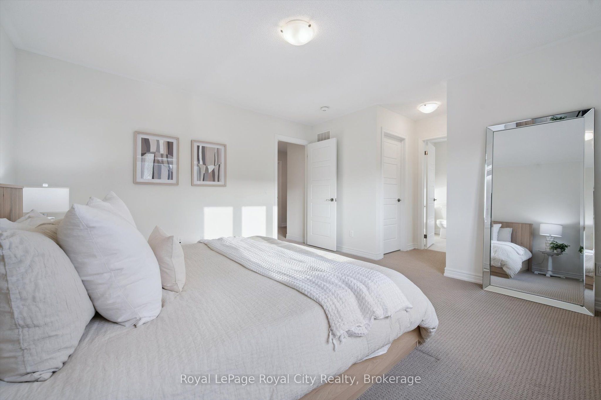 98 Kay Crescent Property Photo 22
