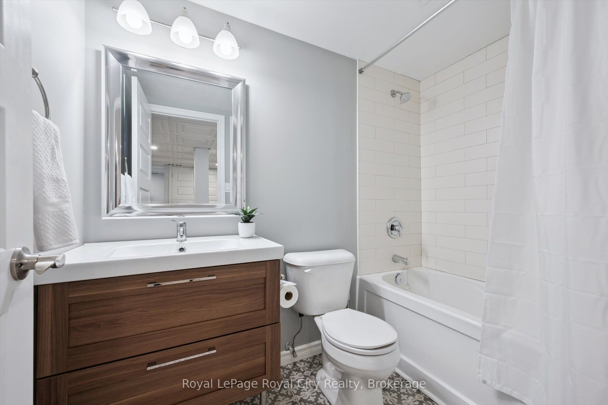 98 Kay Crescent Property Photo 33