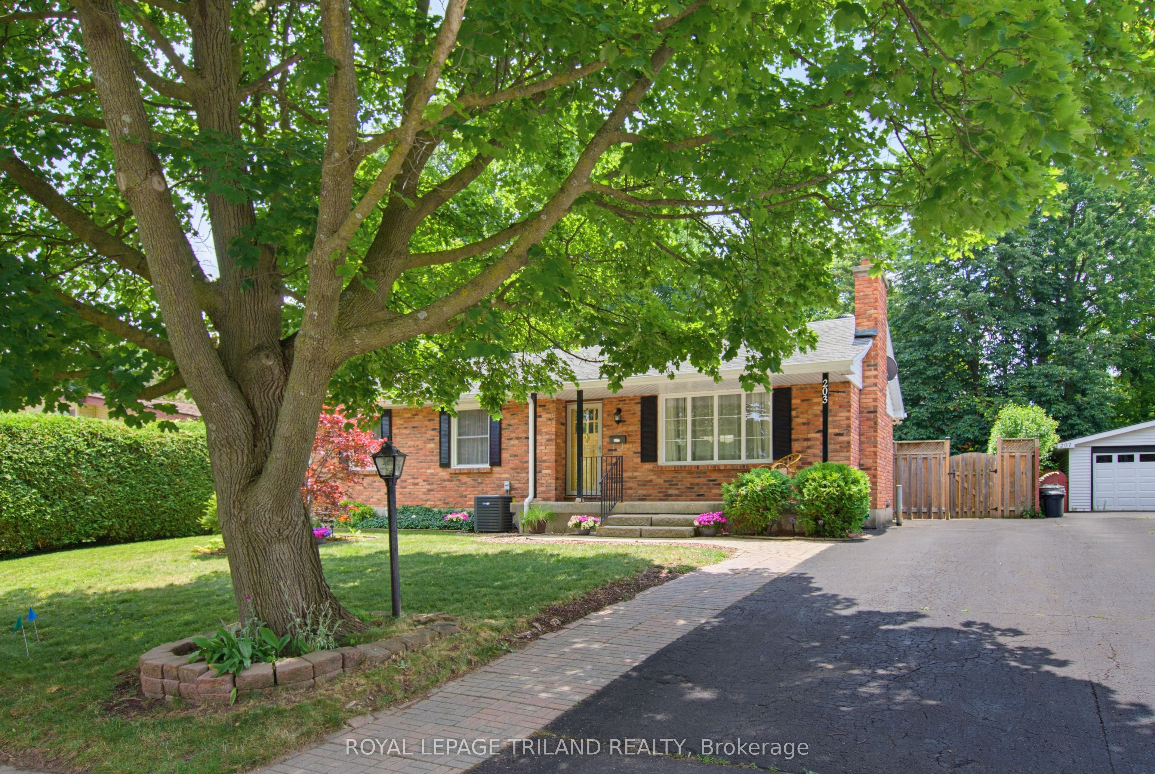203 Tavistock Road Property Photo 1