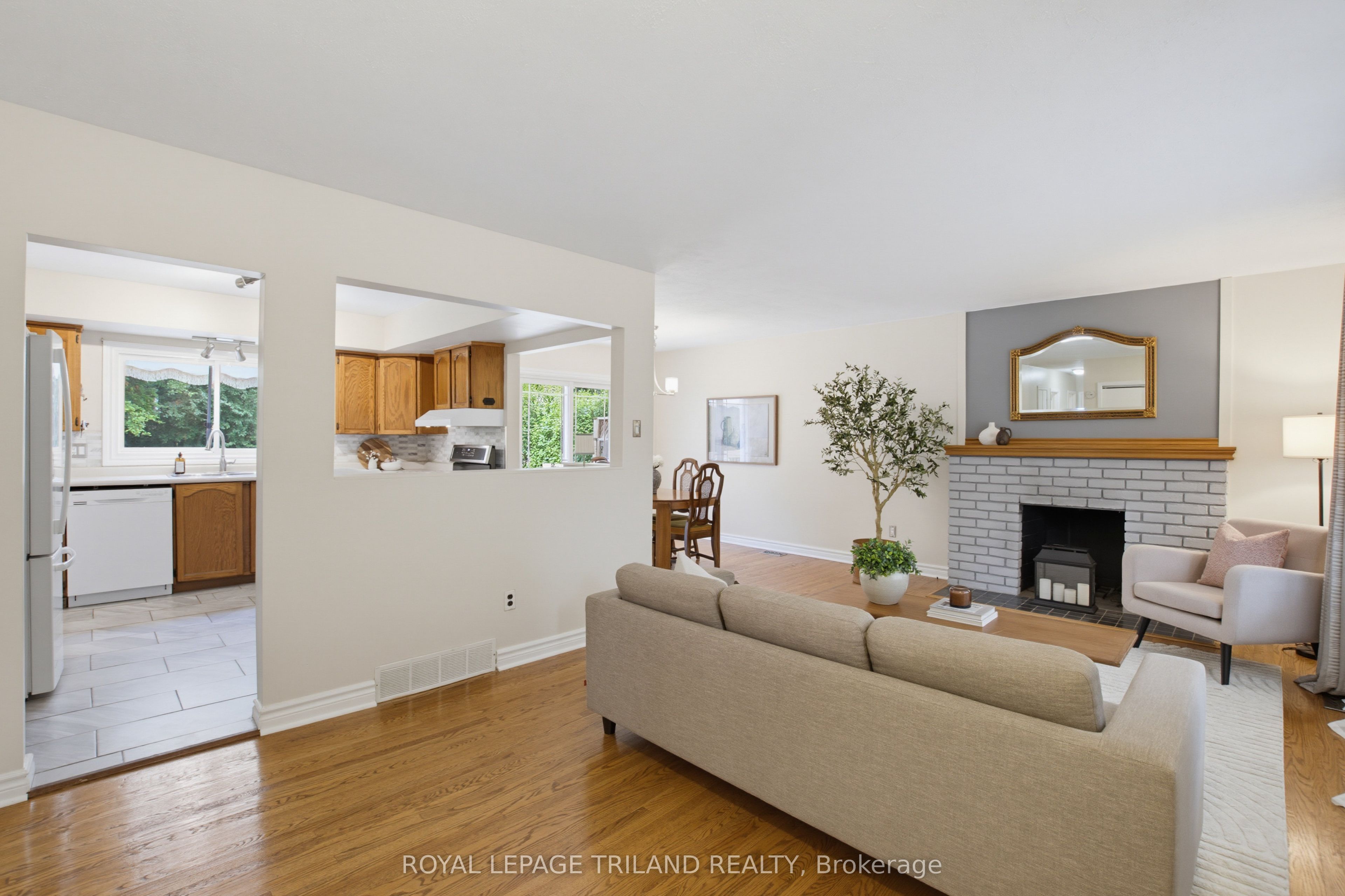203 Tavistock Road Property Photo 9