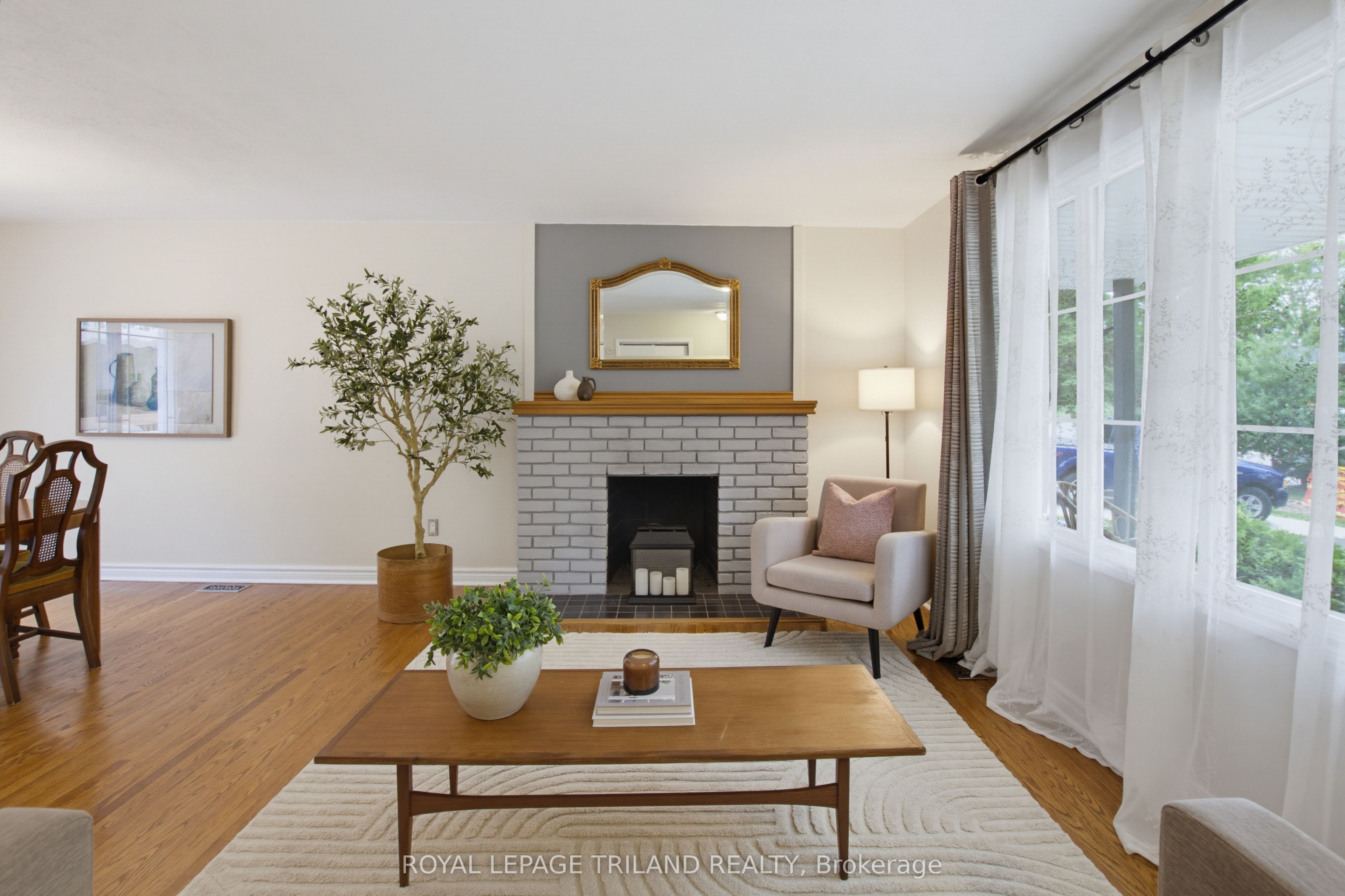 203 Tavistock Road Property Photo 10