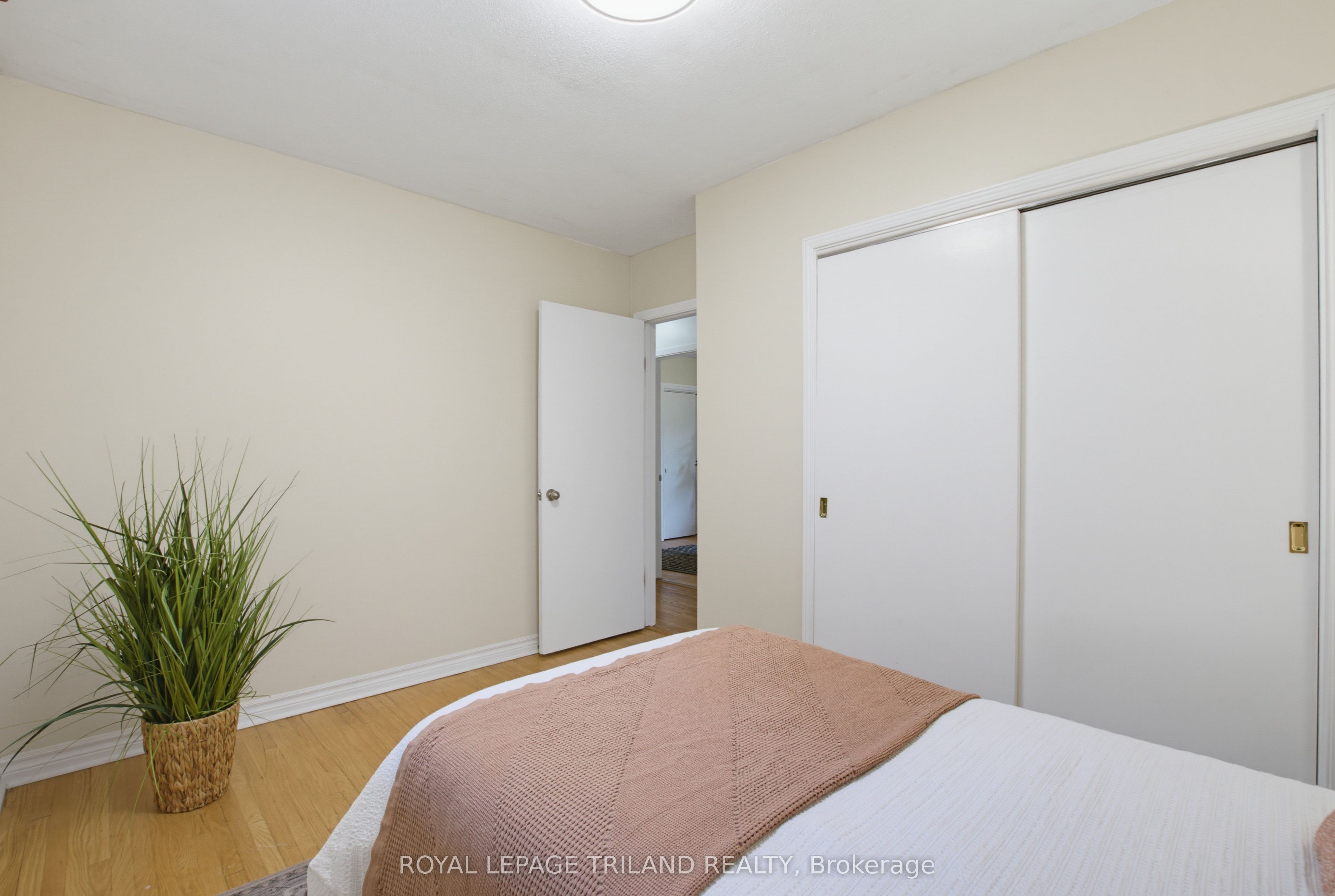 203 Tavistock Road Property Photo 21