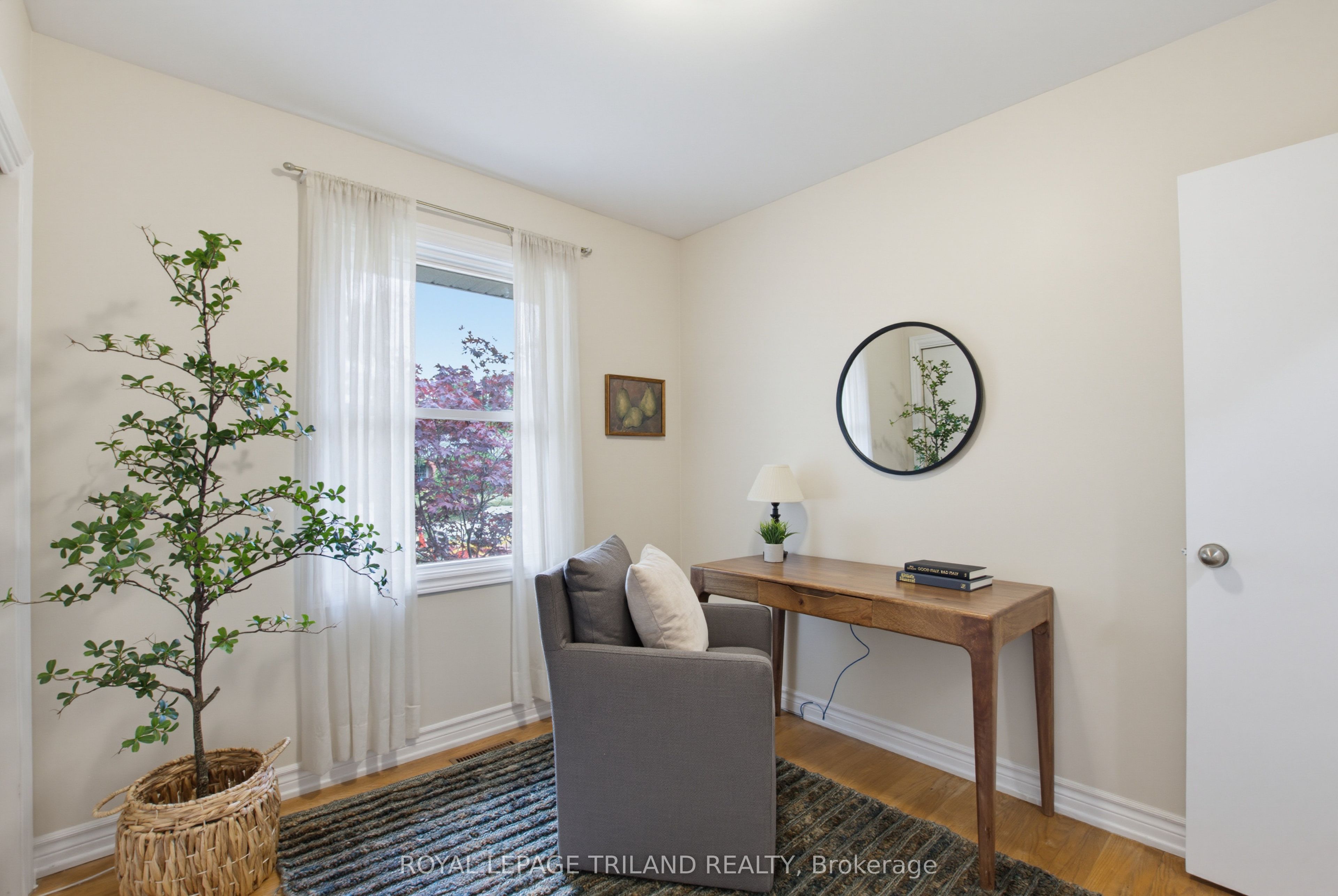 203 Tavistock Road Property Photo 23