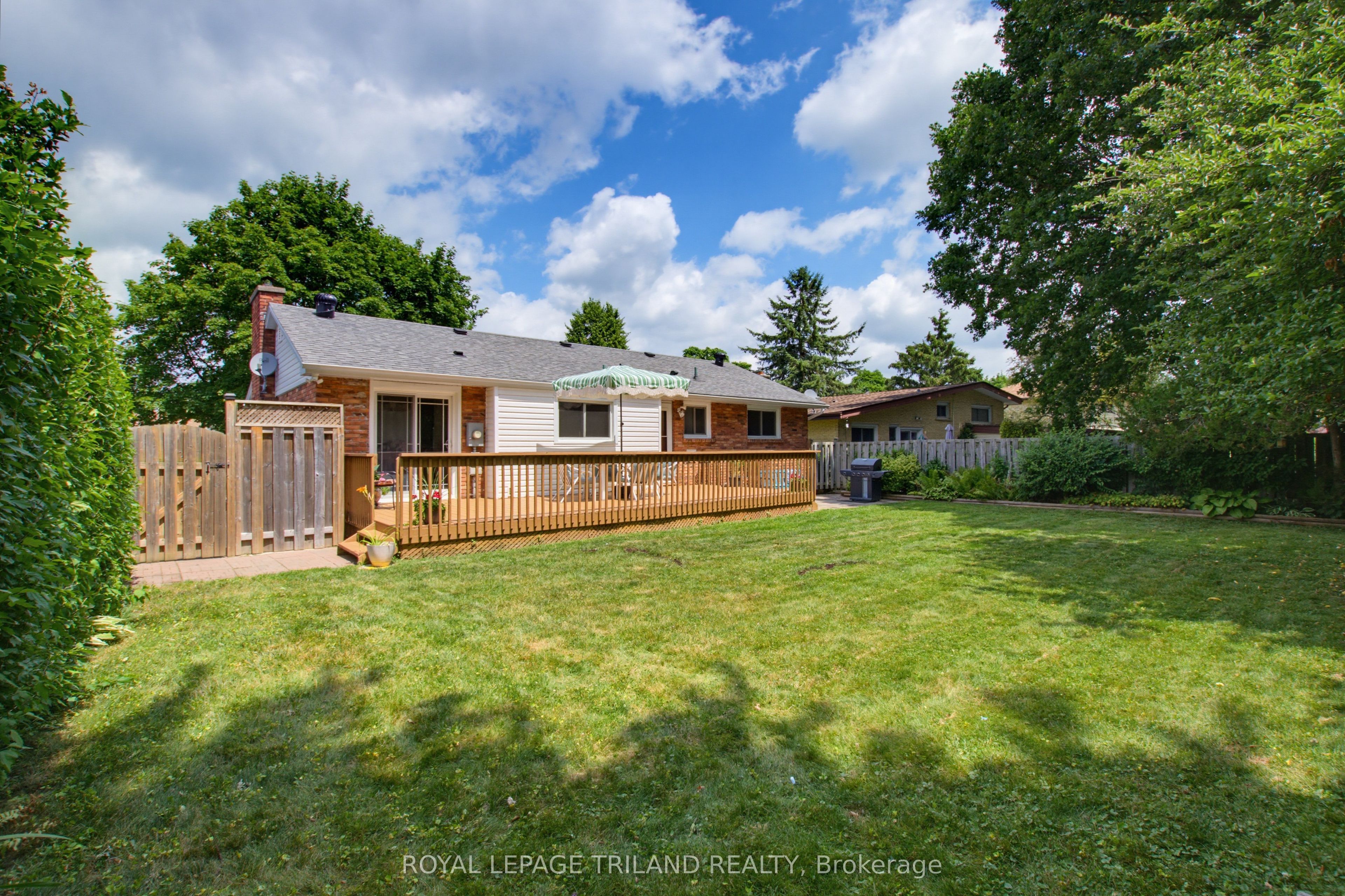 203 Tavistock Road Property Photo 39