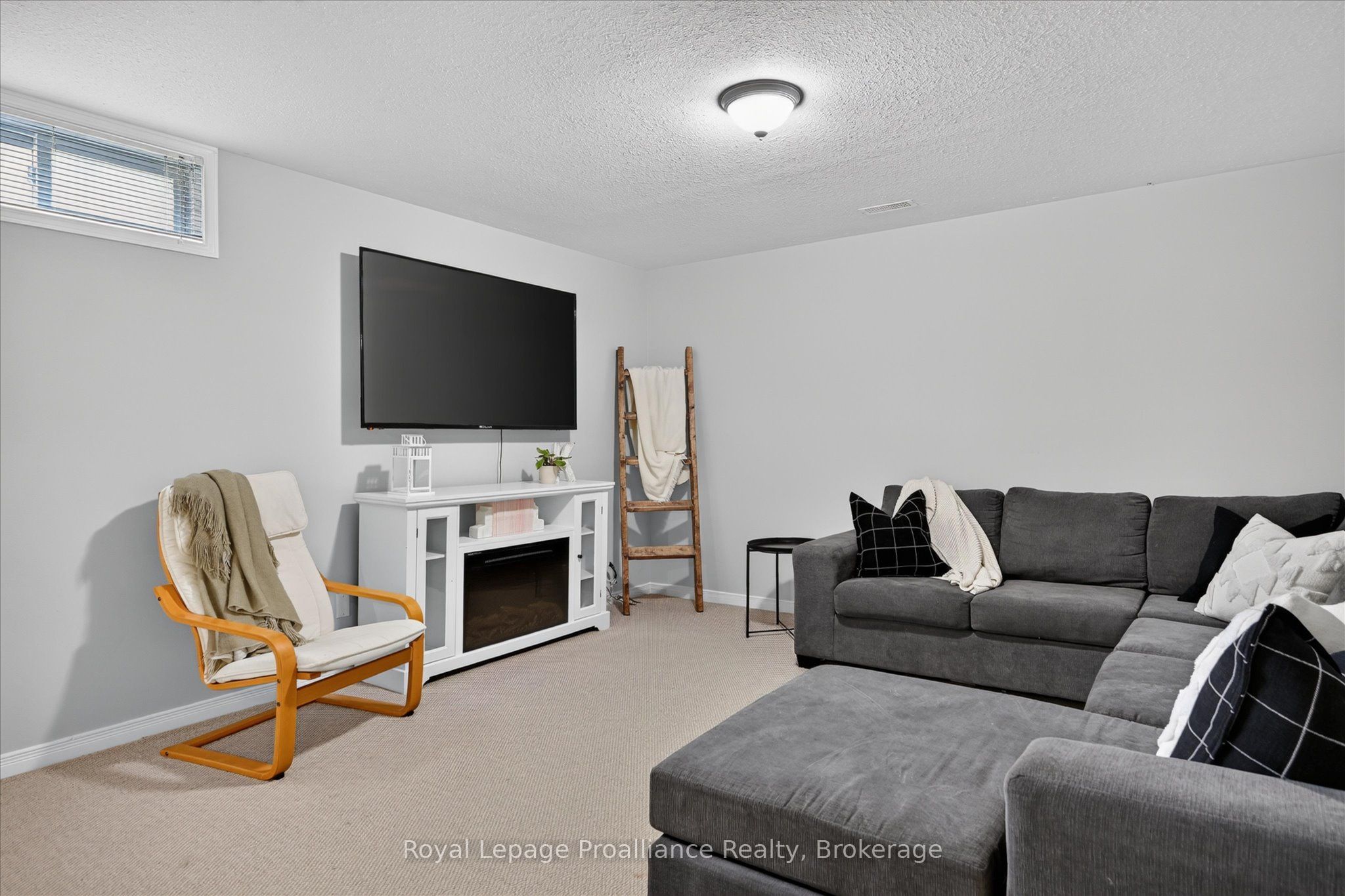 1 Fortye Gate Property Photo 22