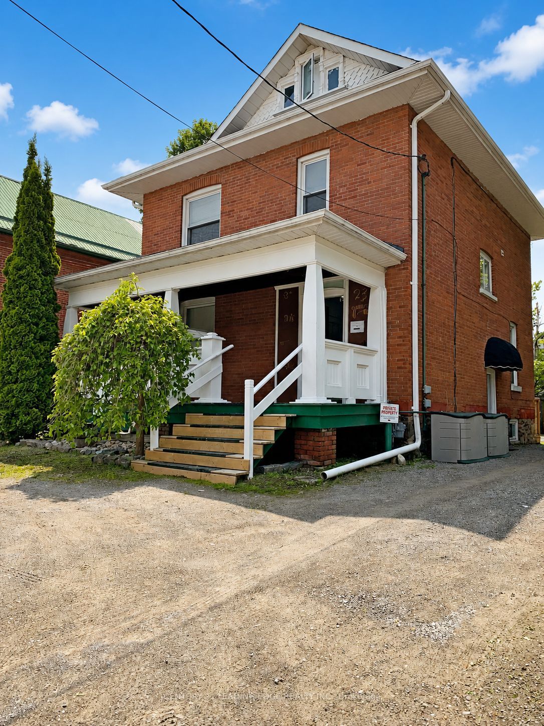 23 Queen Street Property Photo 1