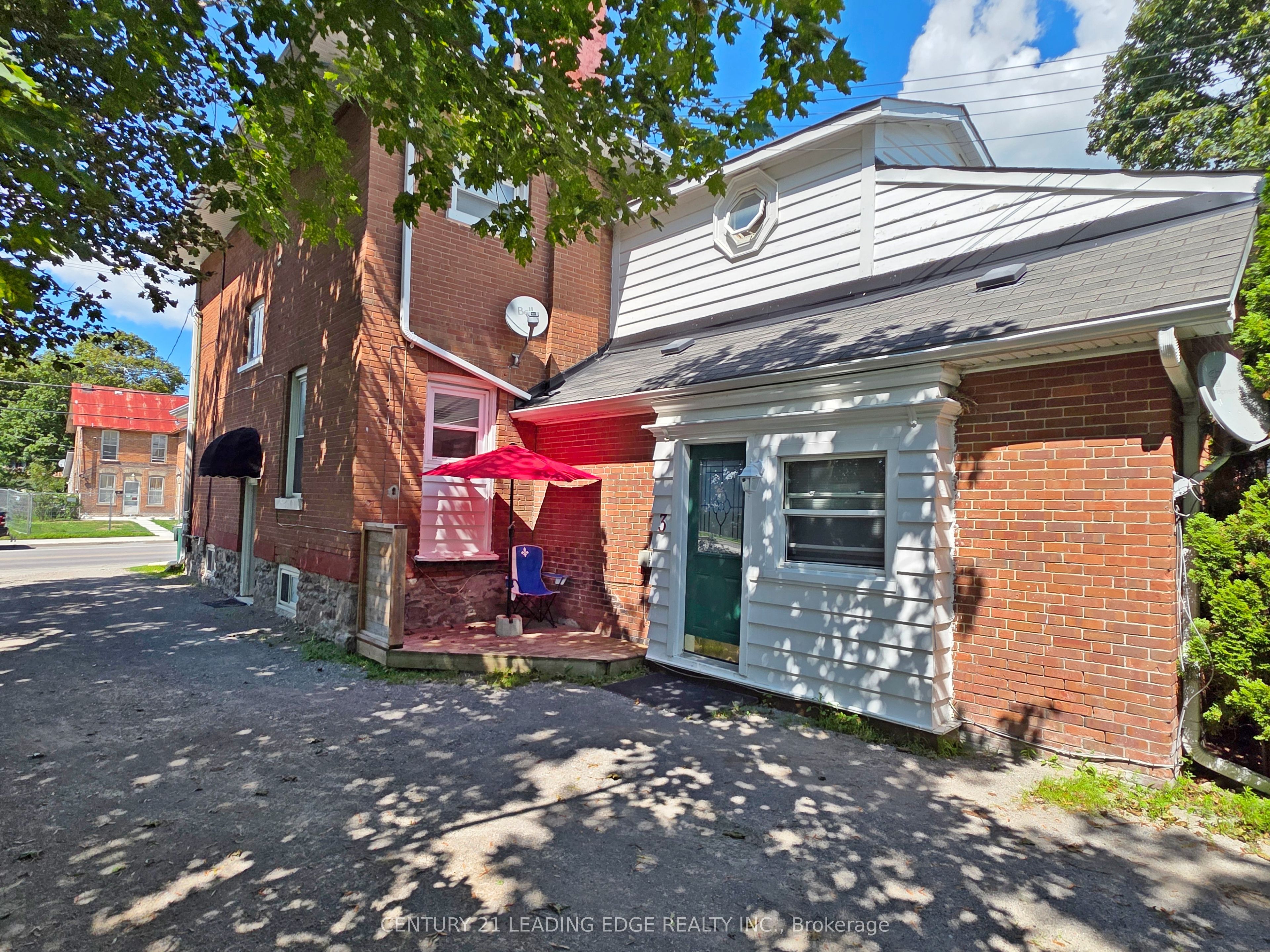 23 Queen Street Property Photo 35