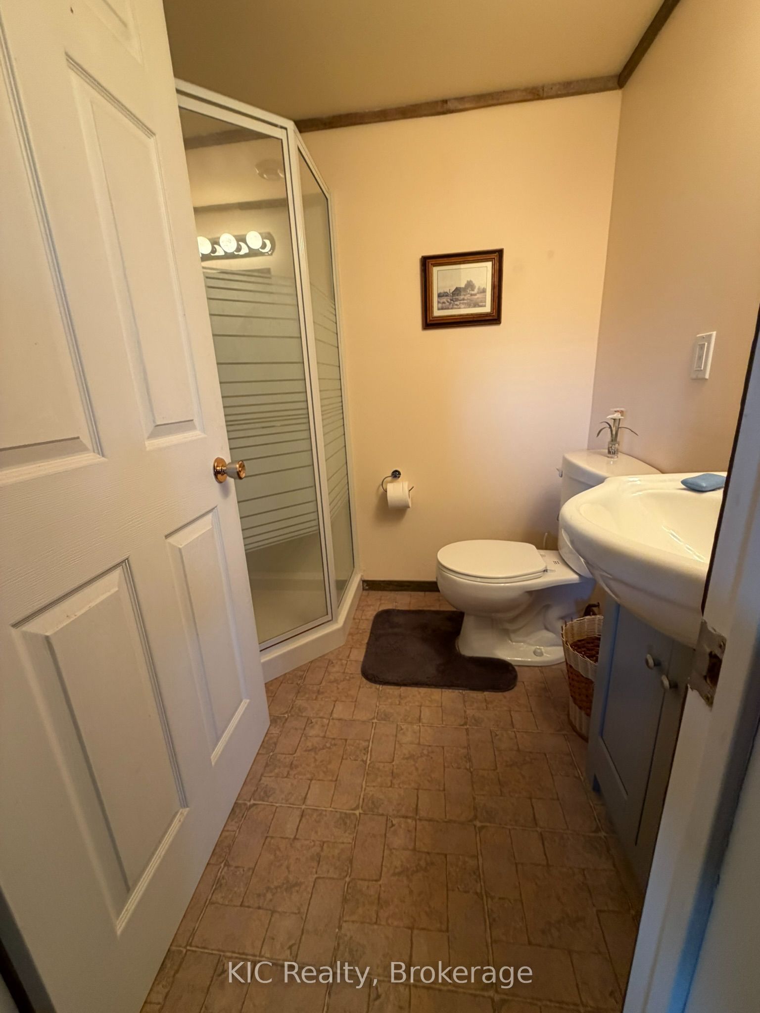 221 Jones Road Property Photo 29