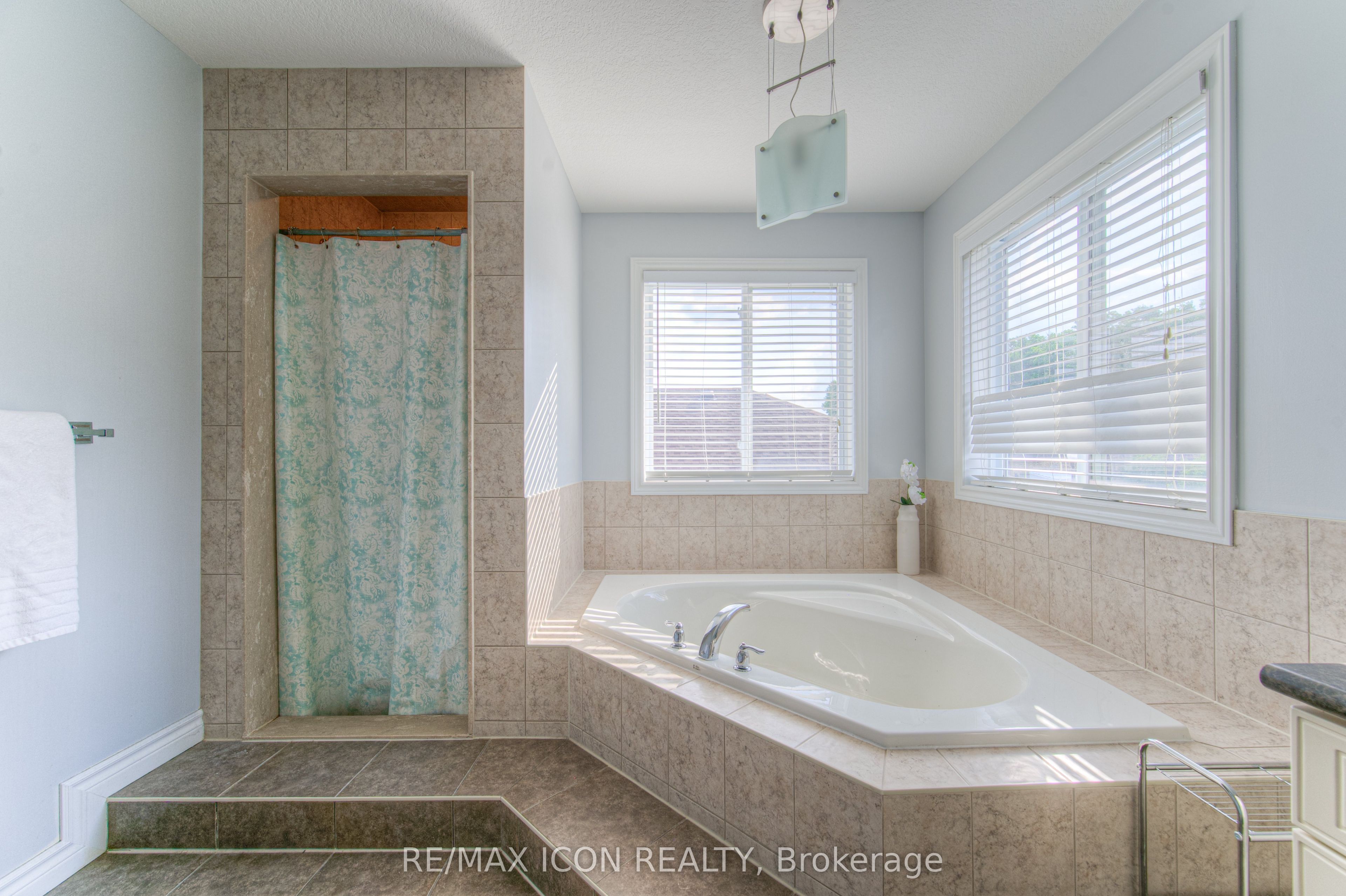 139 Pebblecreek Drive Property Photo 26