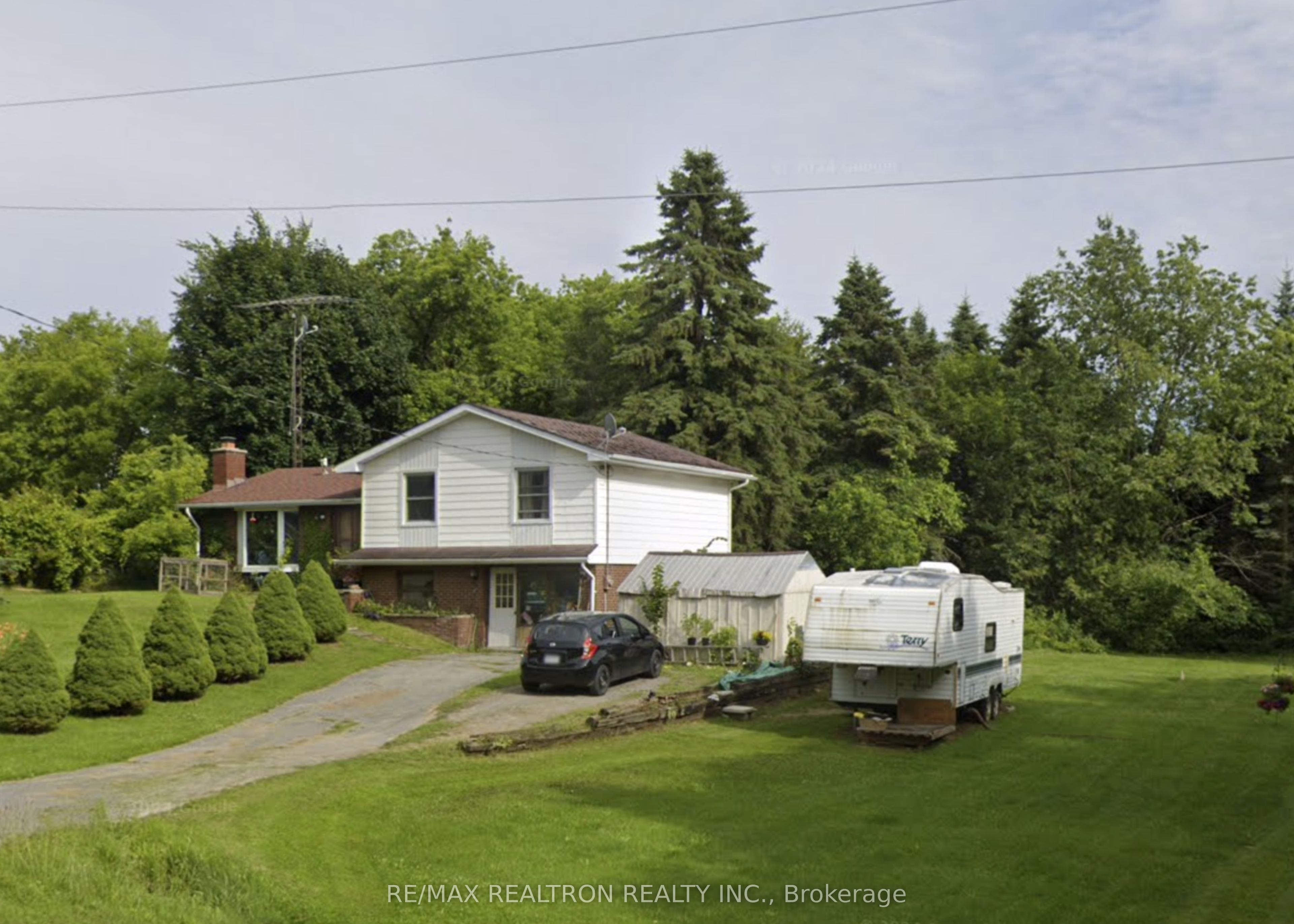 15 Bess Drive Property Photo 1