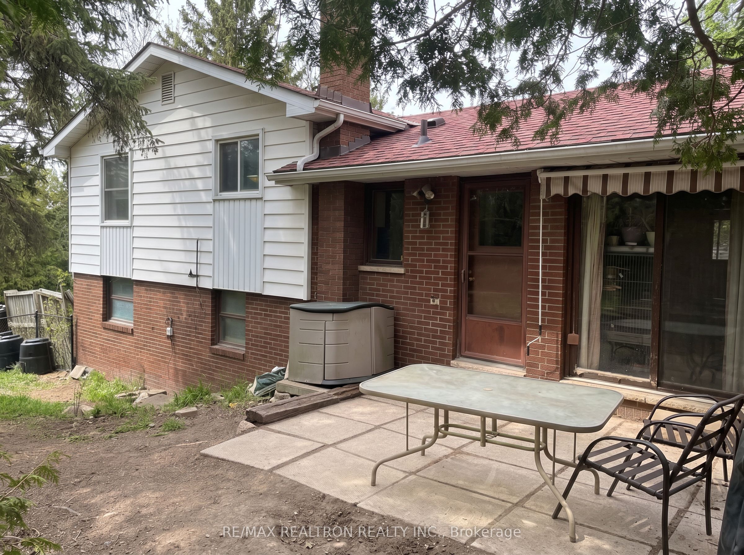 15 Bess Drive Property Photo 3