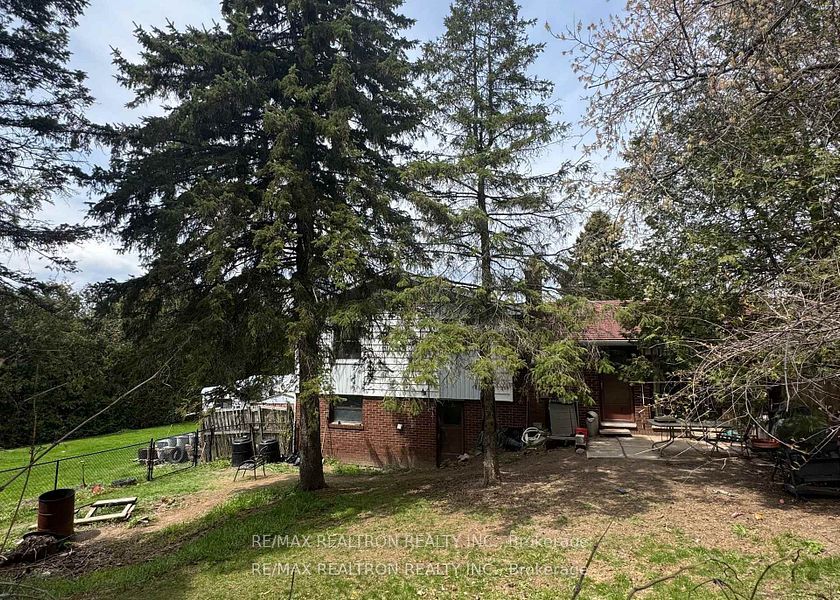 15 Bess Drive Property Photo 13