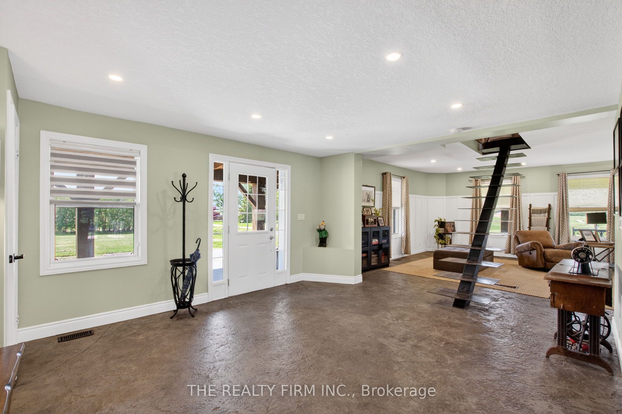 51247 Yorke Line Property Photo 4