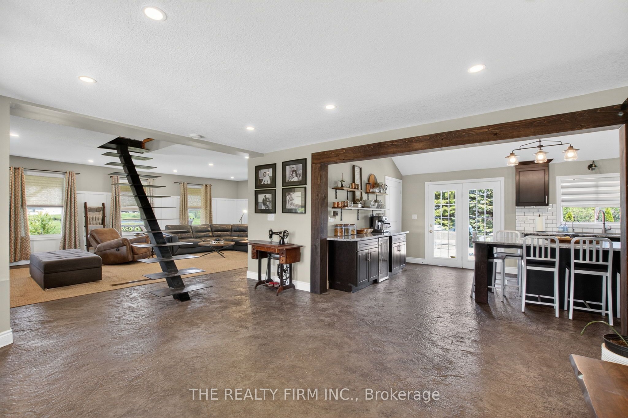 51247 Yorke Line Property Photo 8
