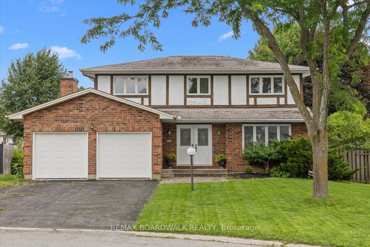 42 Pickwick Drive