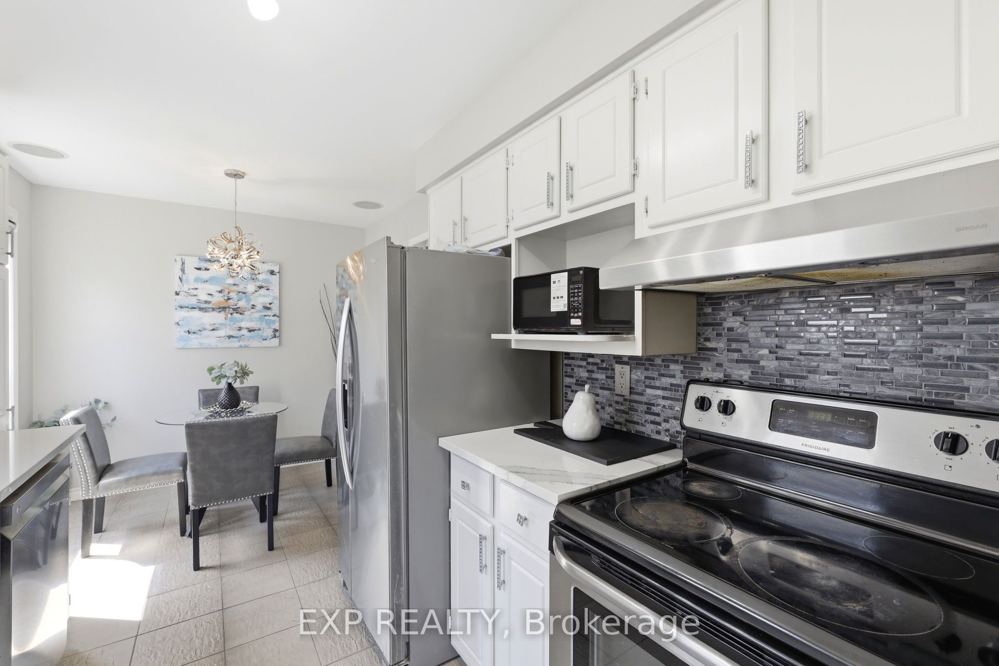 111 Gerald Crescent Property Photo 14