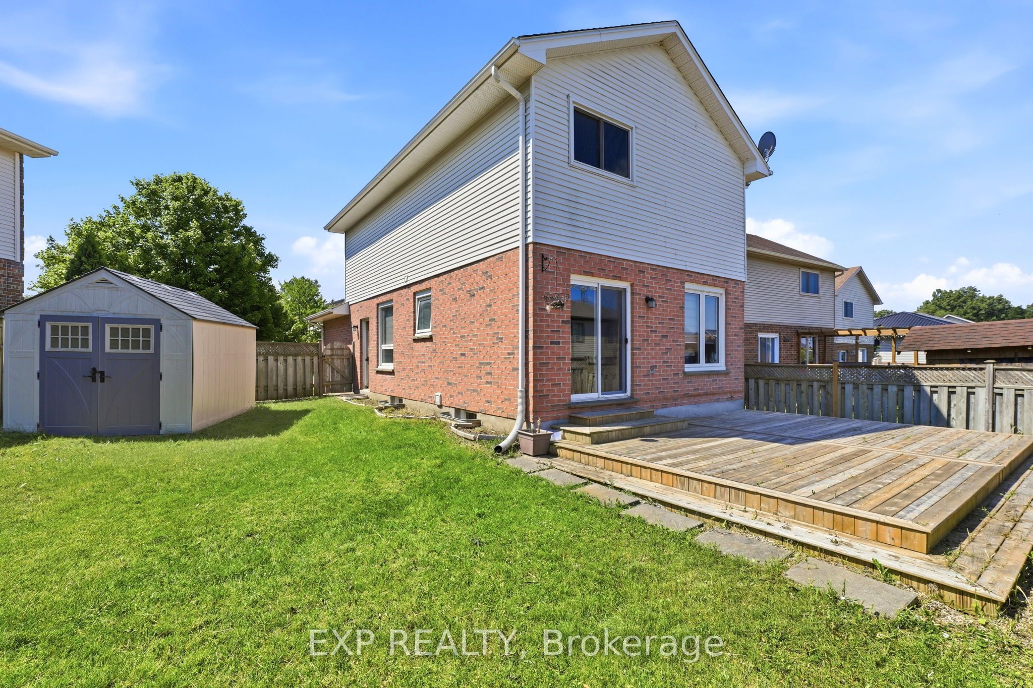 111 Gerald Crescent Property Photo 40