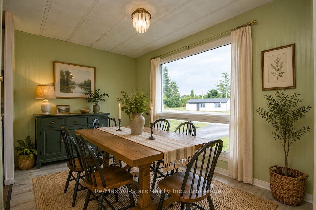 12 Park Street Property Photo 10