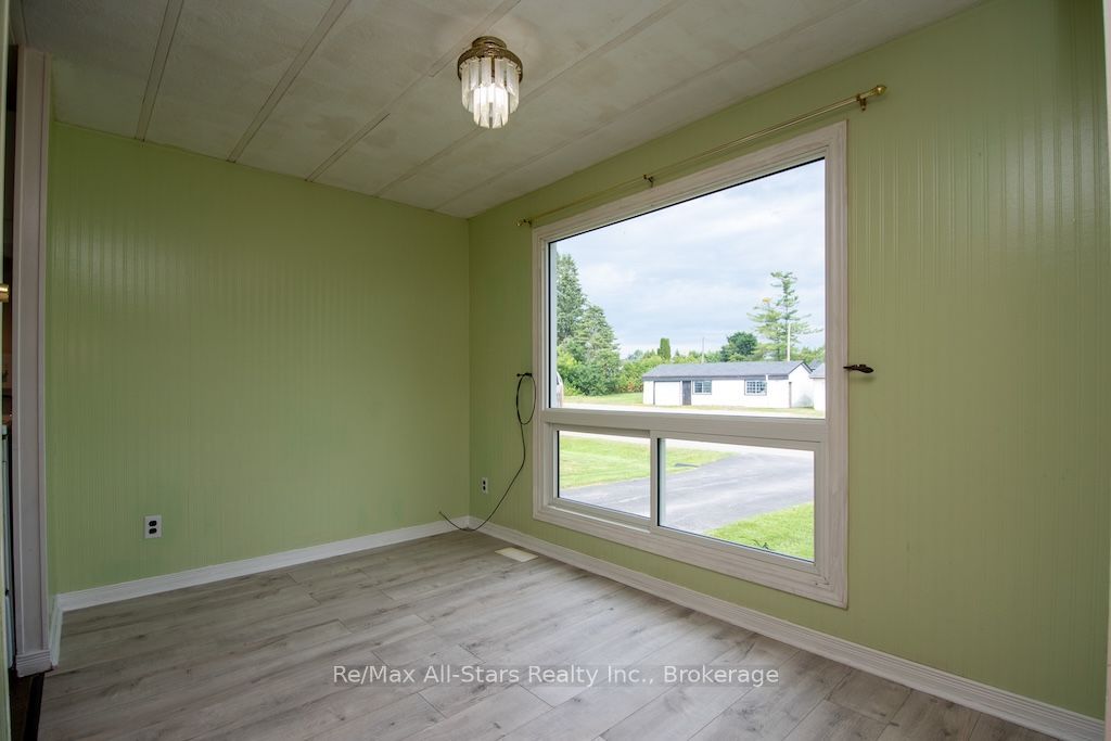 12 Park Street Property Photo 11
