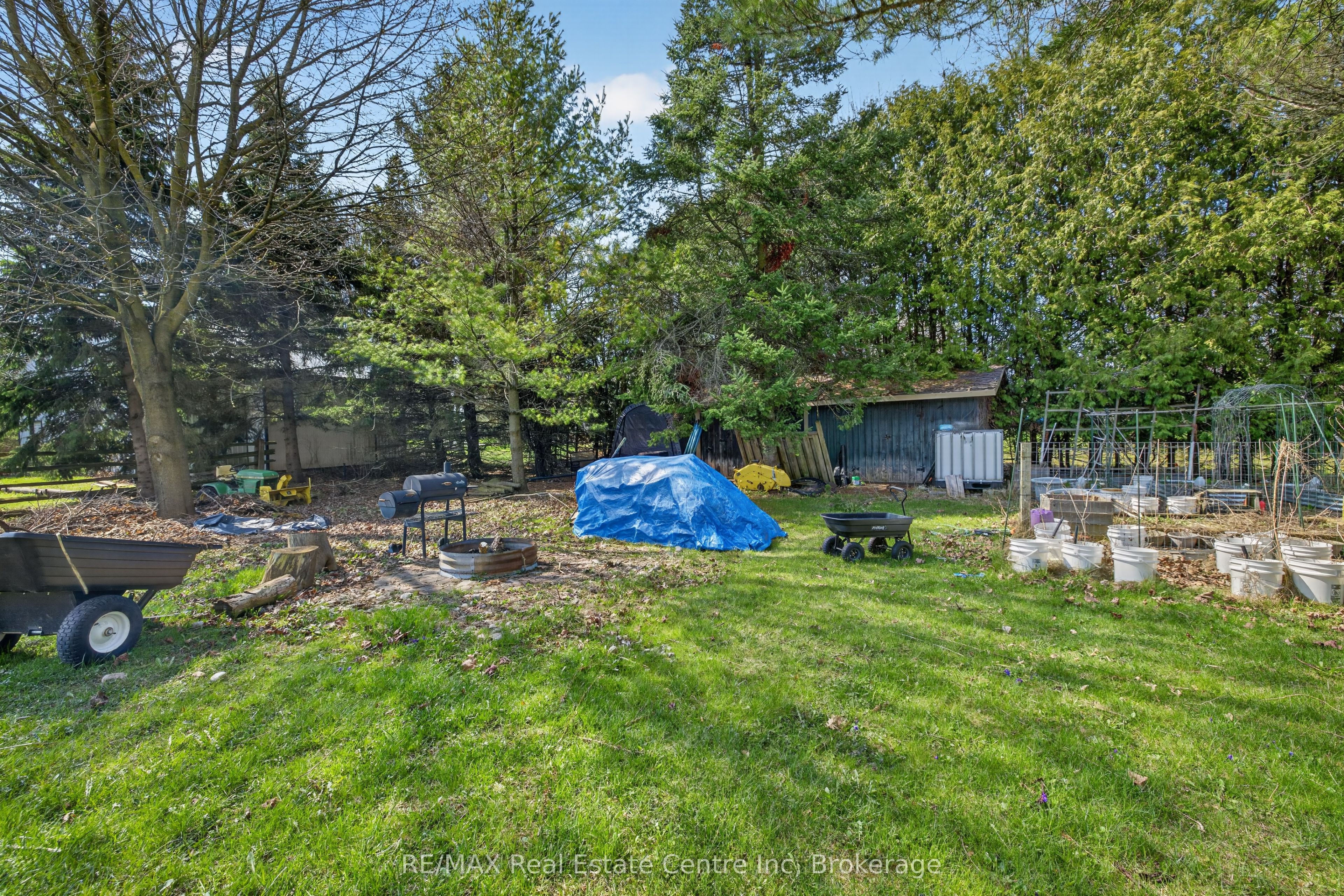 7730 Sixth Line Property Photo 40