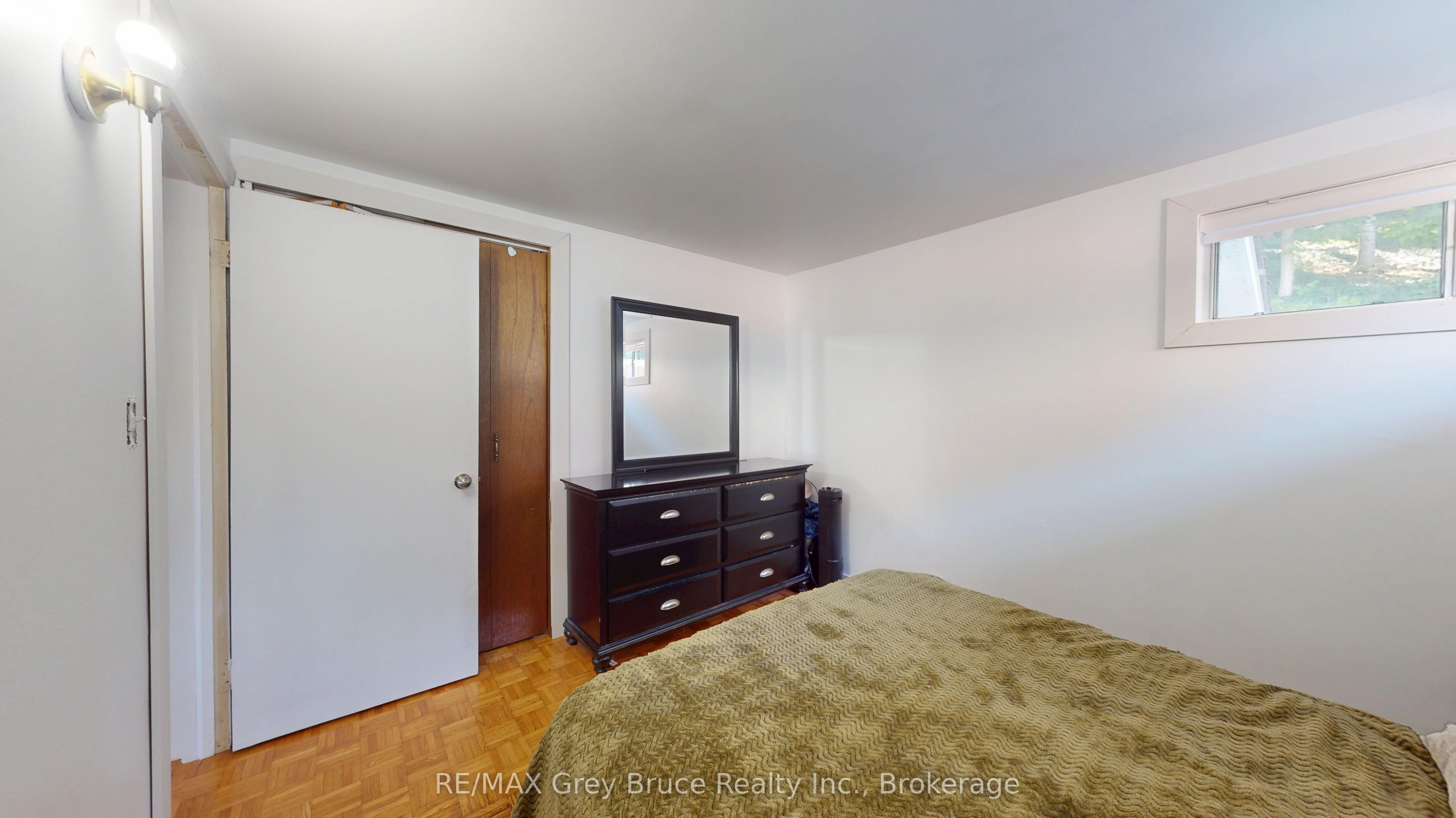 250 2nd Avenue E Property Photo 35