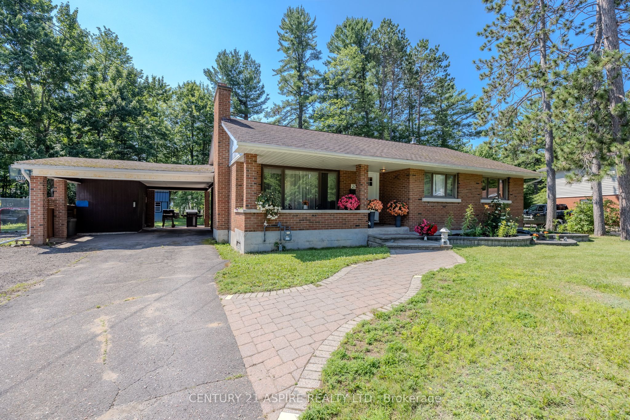 20 Kramer Avenue