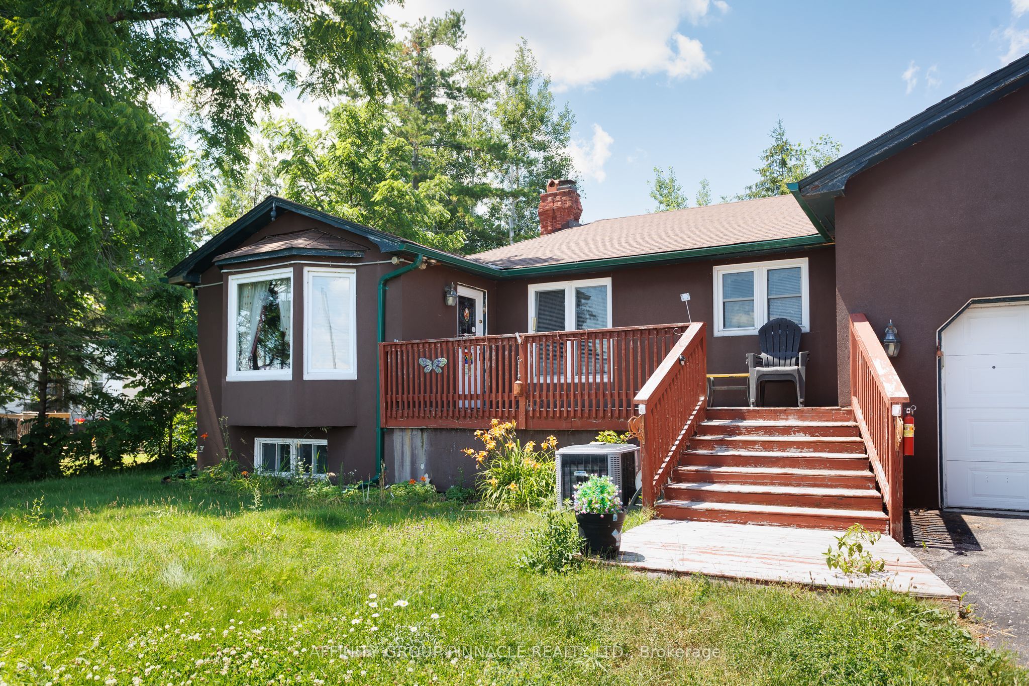 2029 Pigeon Lake Road Property Photo 2