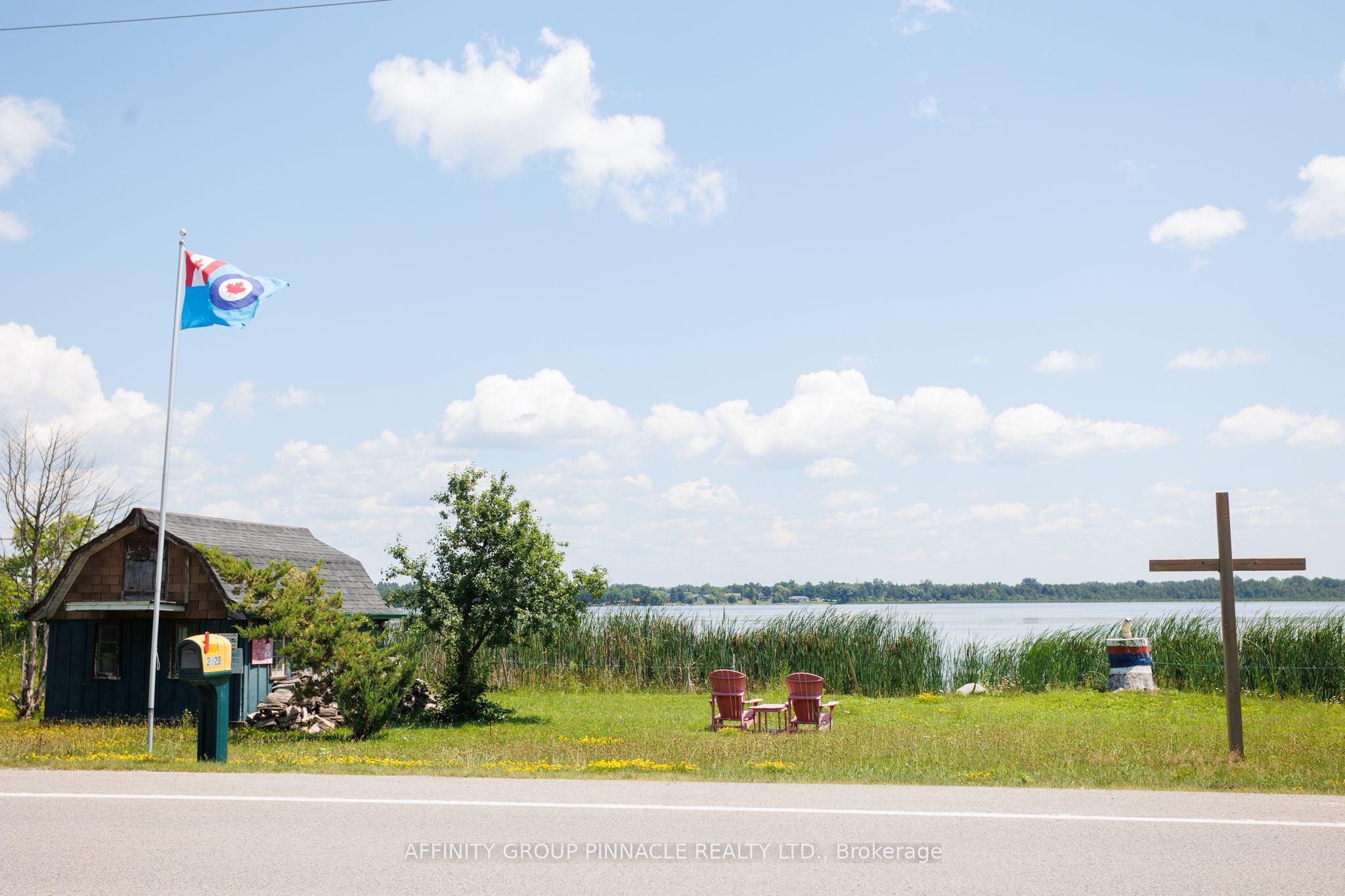 2029 Pigeon Lake Road Property Photo 8