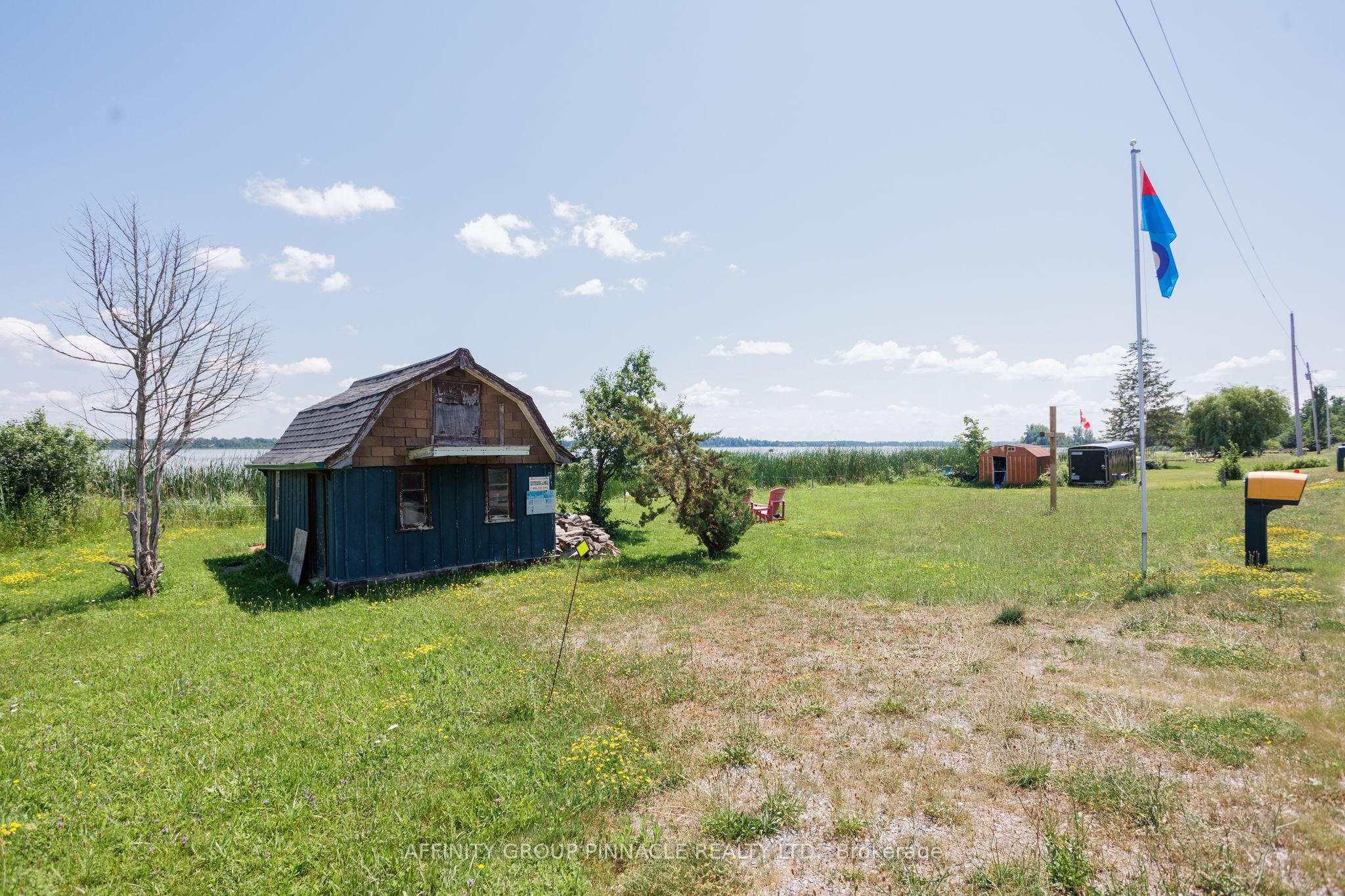 2029 Pigeon Lake Road Property Photo 11