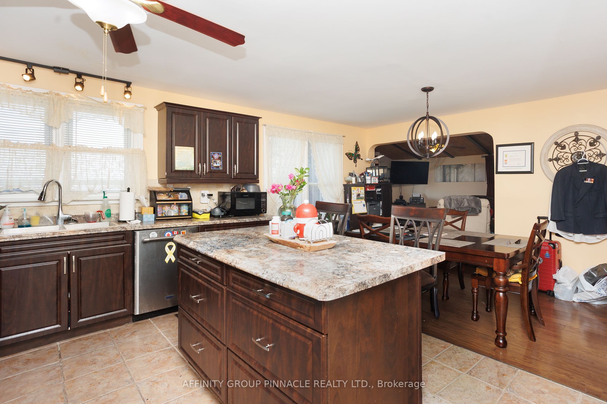 2029 Pigeon Lake Road Property Photo 21