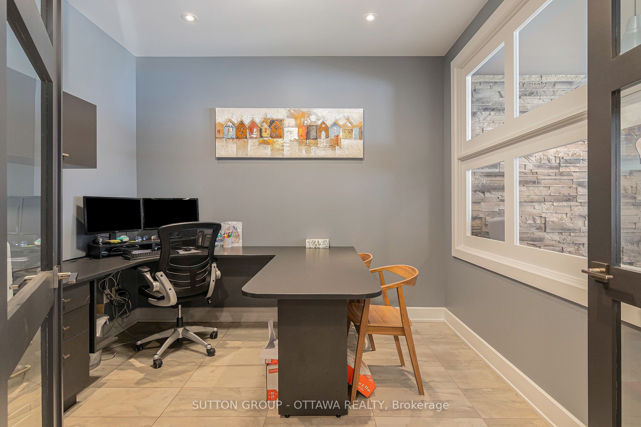 2285 St Laurent Boulevard D19 Property Photo 10