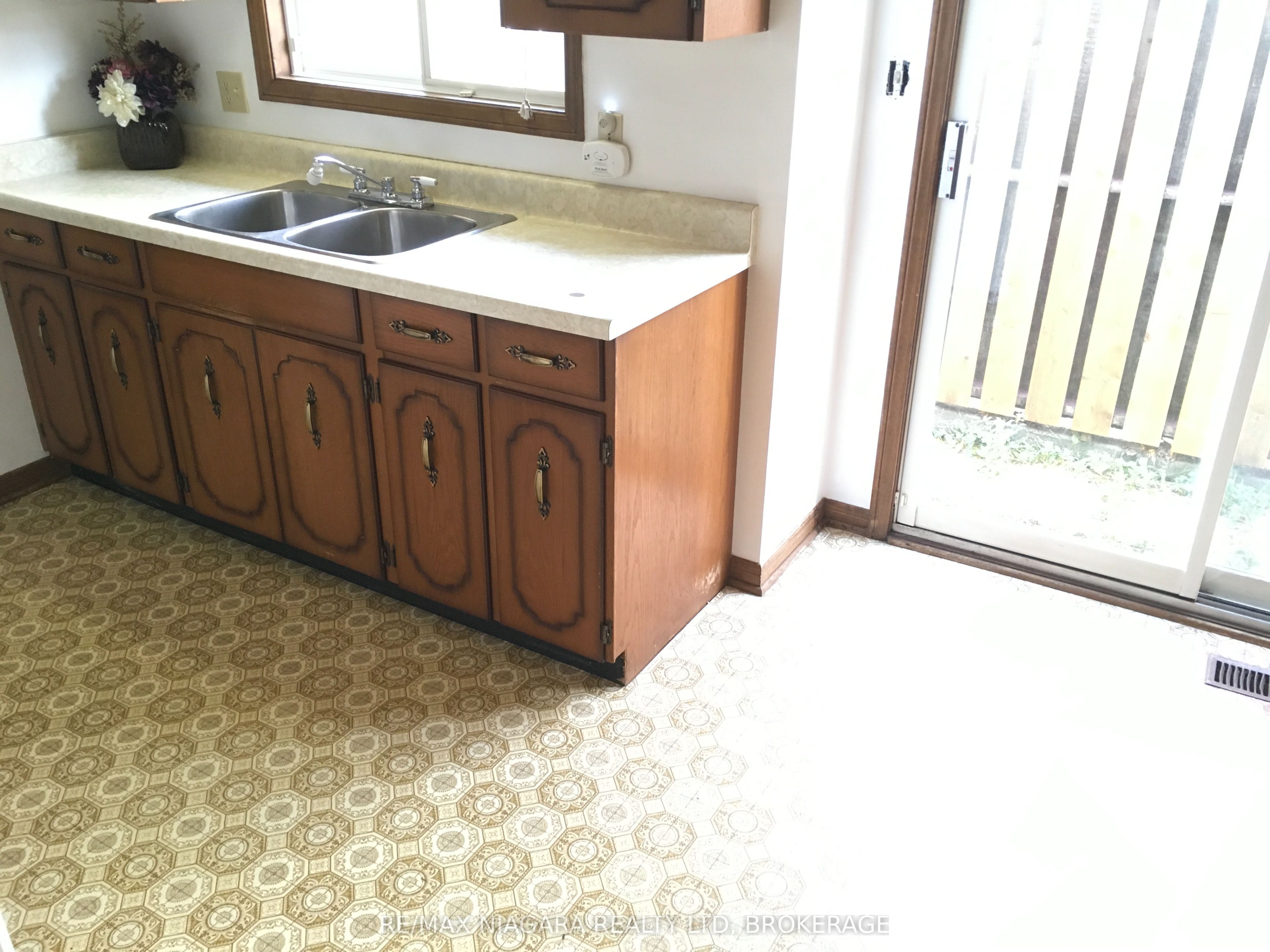 6086 Eldorado Avenue Property Photo 6