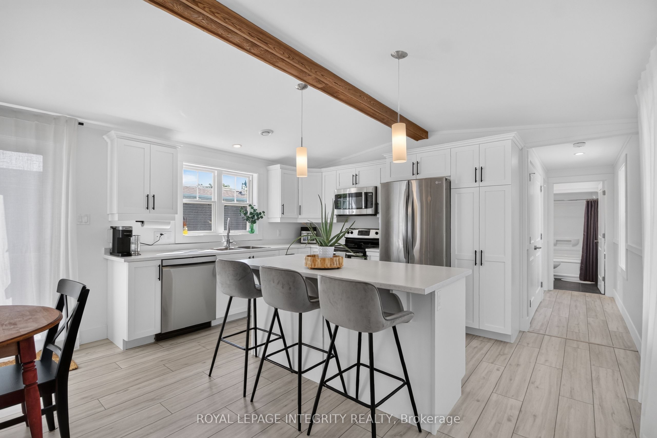 6709 Chris Tierney Private Property Photo 6