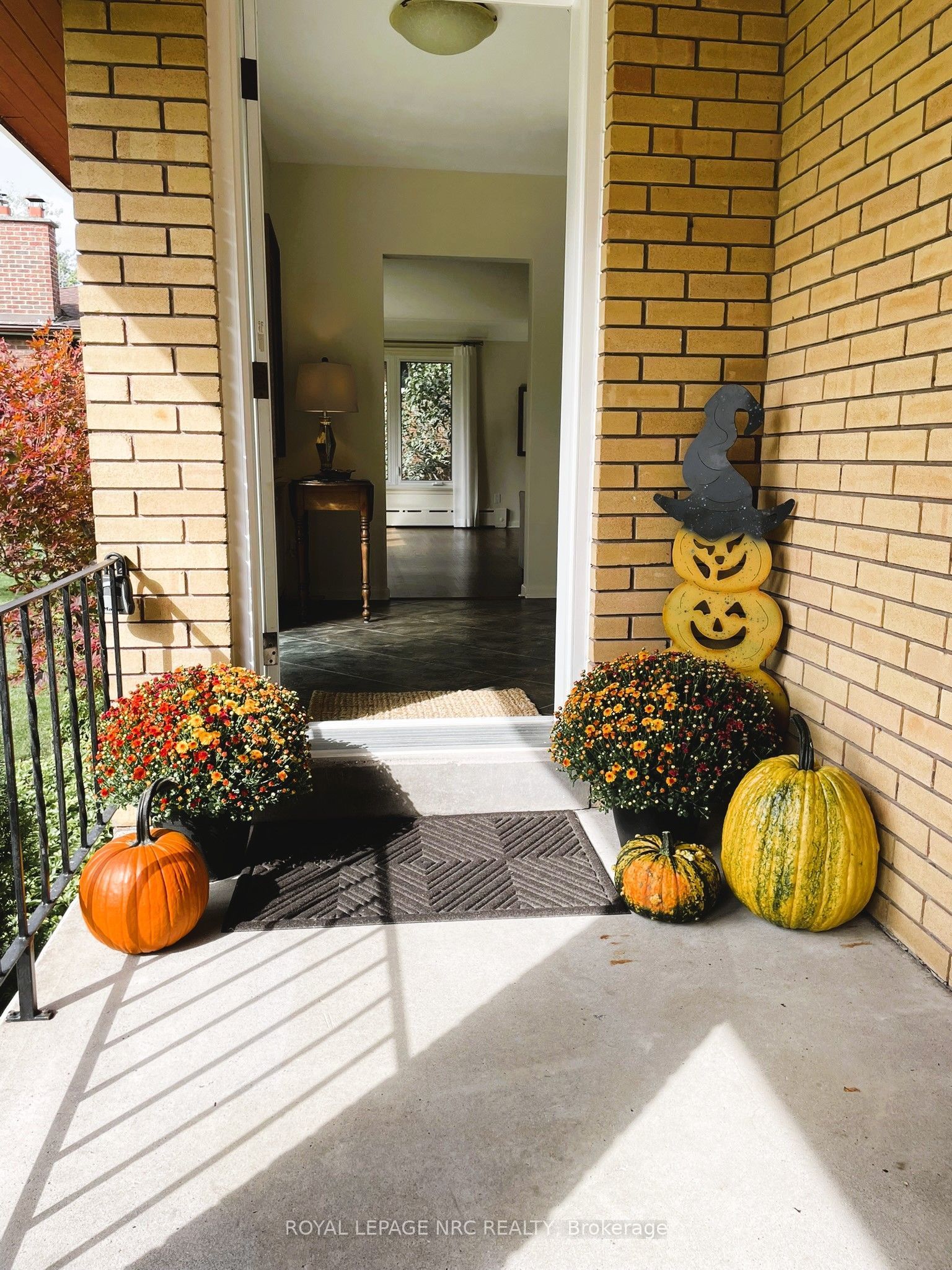 24 Tennessee Avenue Property Photo 1
