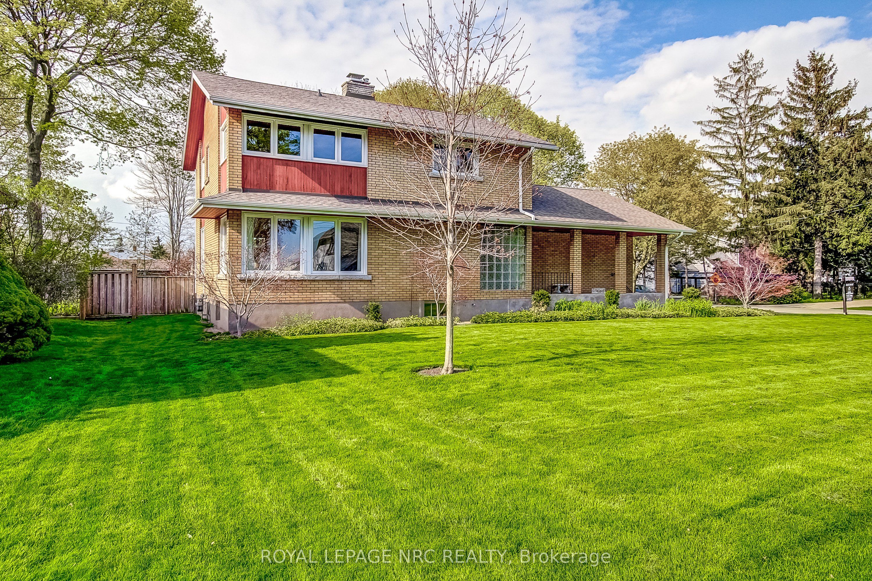 24 Tennessee Avenue Property Photo 4