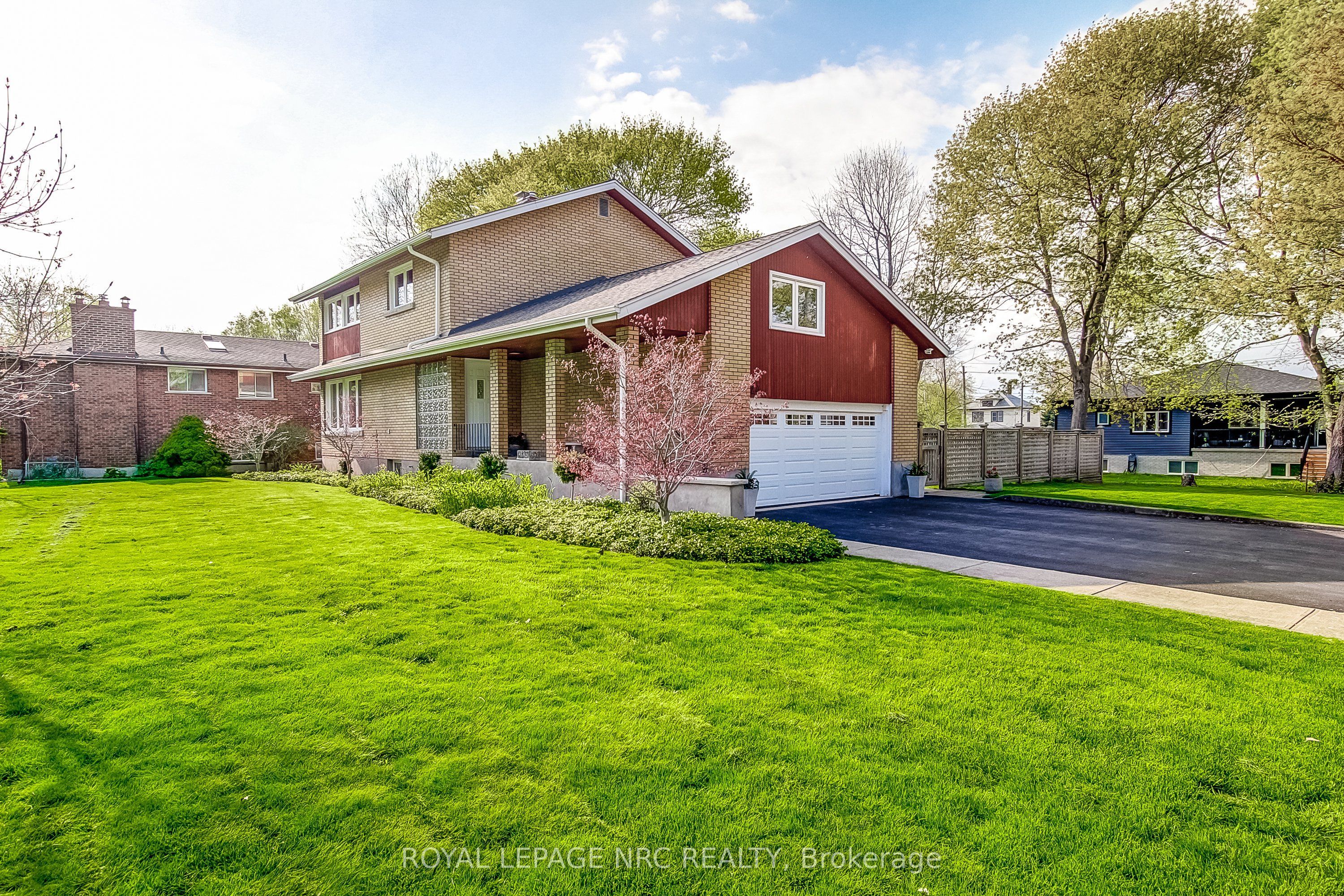 24 Tennessee Avenue Property Photo 5