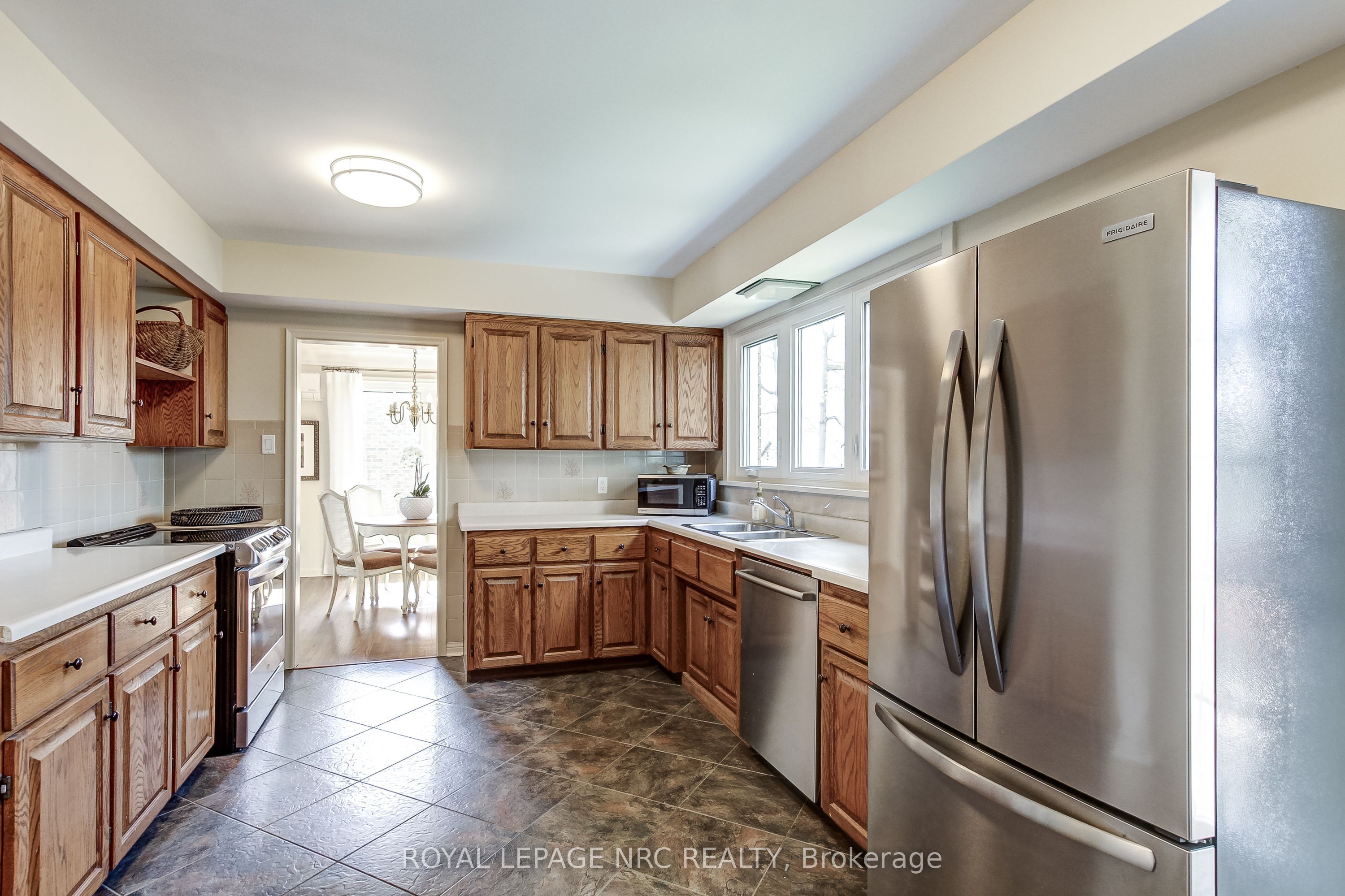 24 Tennessee Avenue Property Photo 18