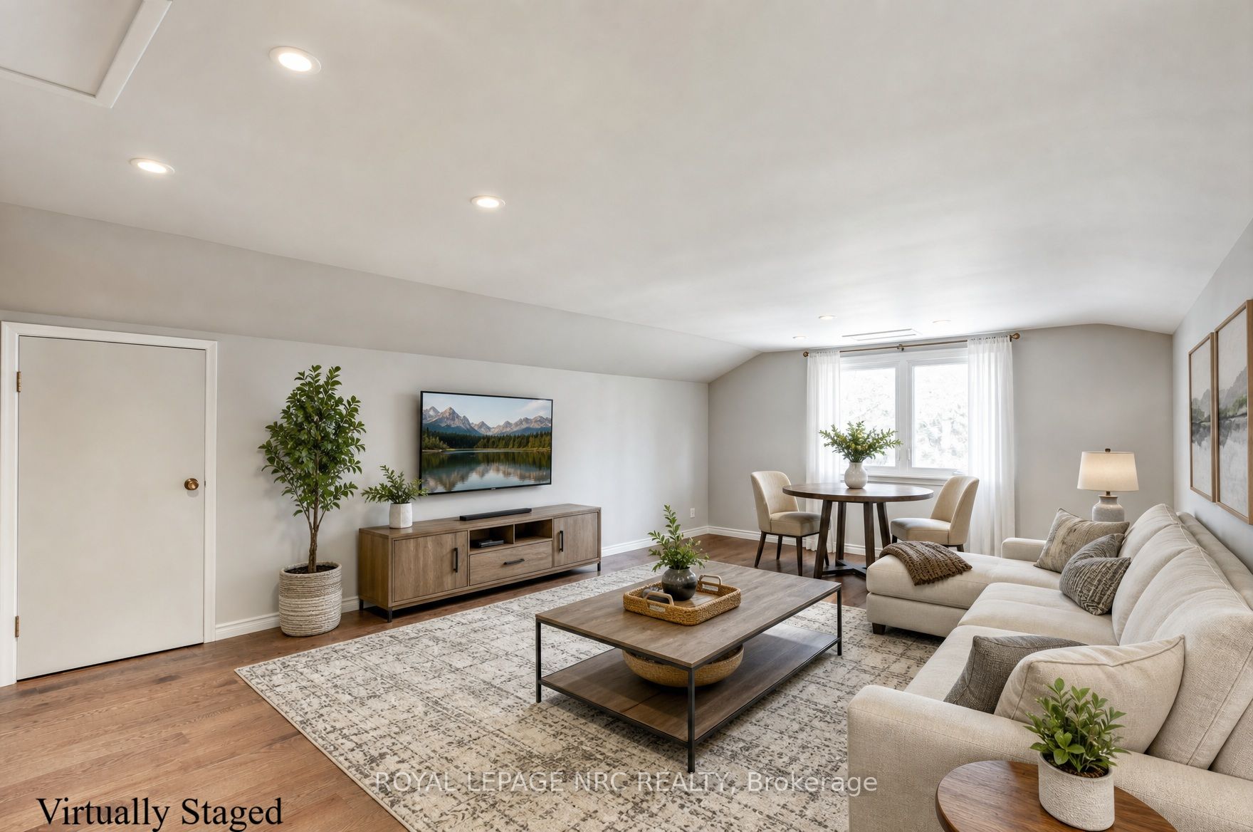 24 Tennessee Avenue Property Photo 22