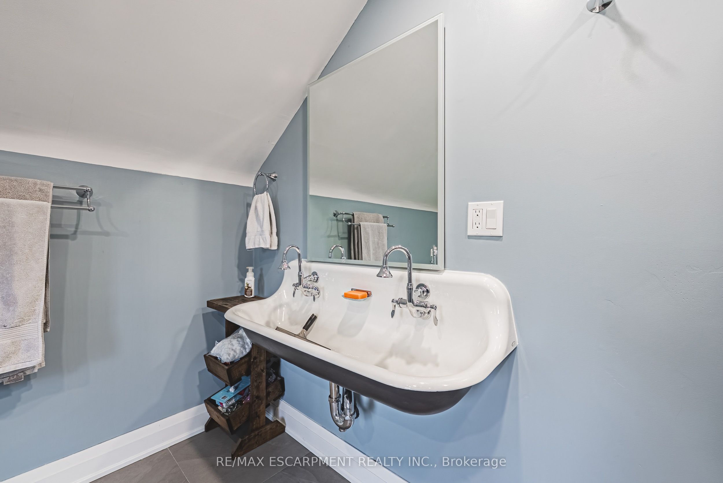 1292 Glancaster Road Property Photo 23