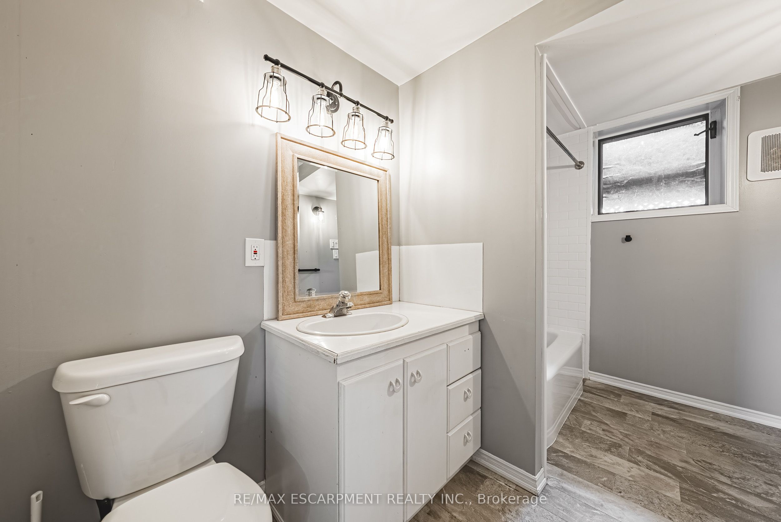 1292 Glancaster Road Property Photo 31