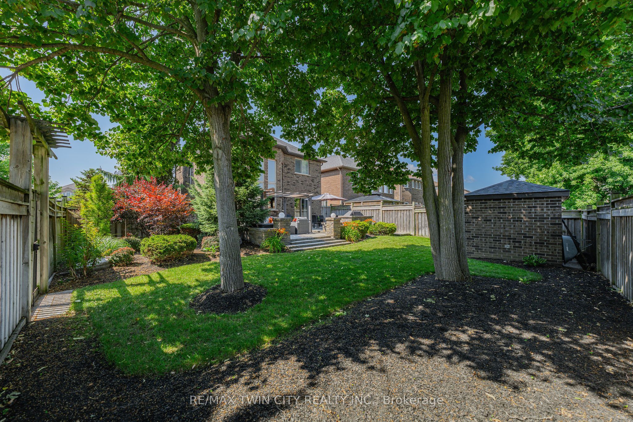 101 Fitzgerald Drive Property Photo 42