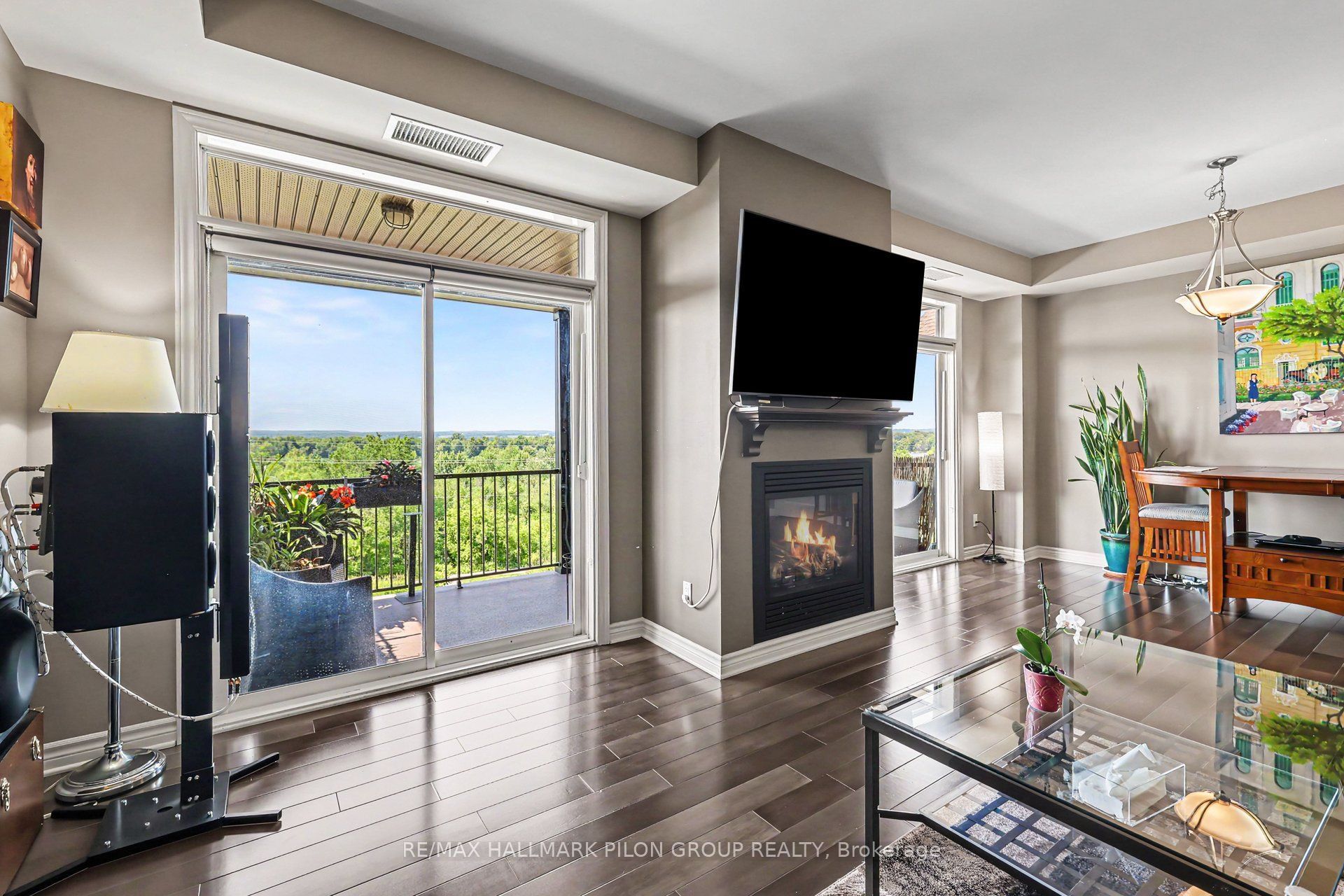 10 Prestige Circle 7 Property Photo 11