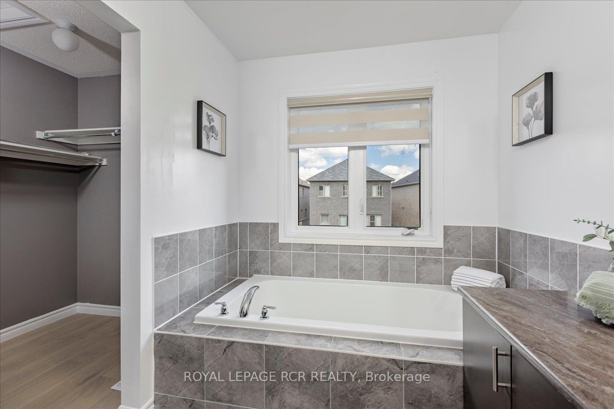 196 Werry Avenue Property Photo 20