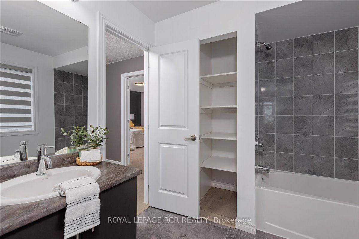 196 Werry Avenue Property Photo 24