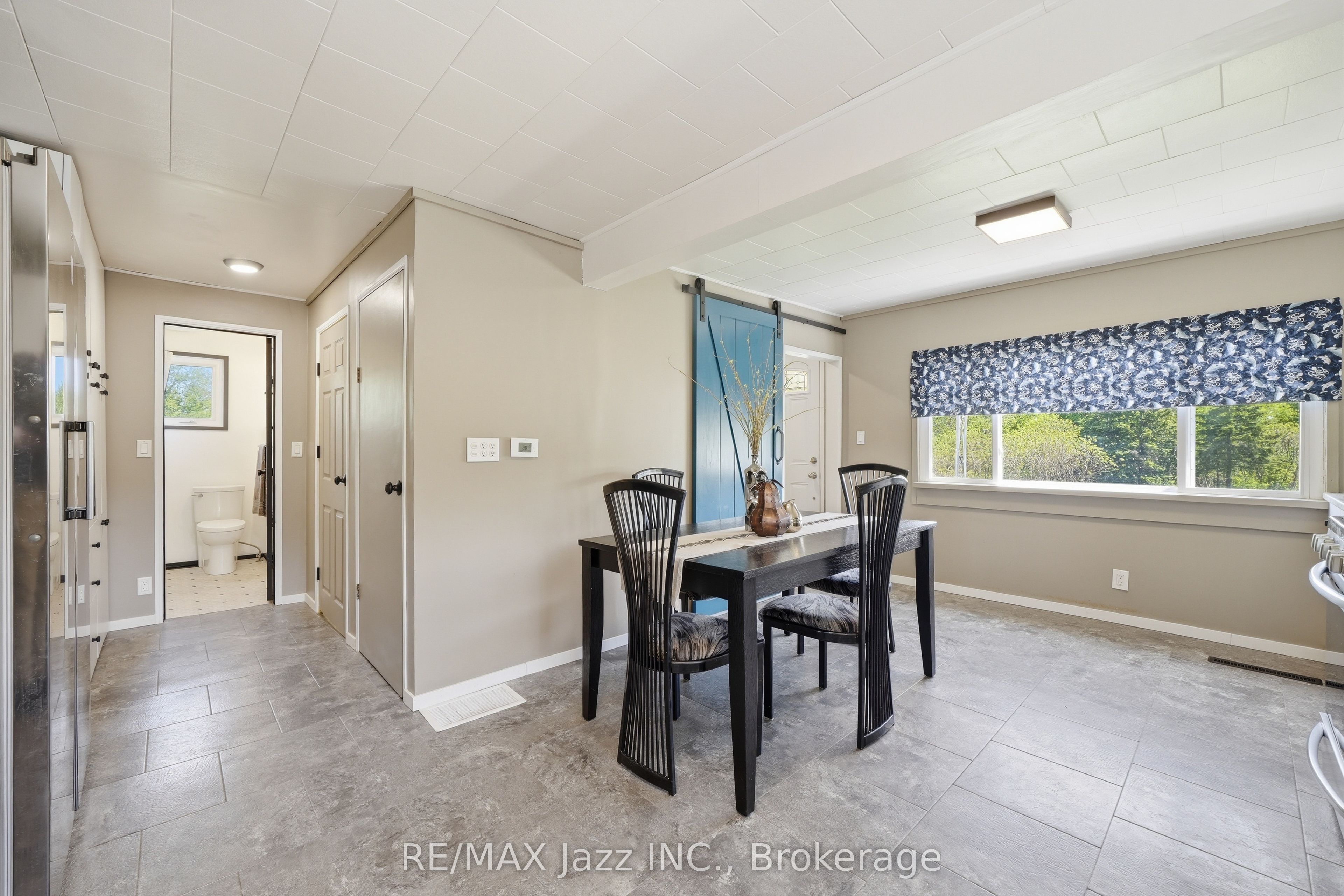 350 Schriver Road Property Photo 6